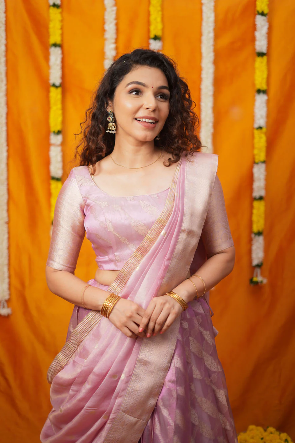 Aalaya Pink Banarasi Organza Half Saree Set - Image 4
