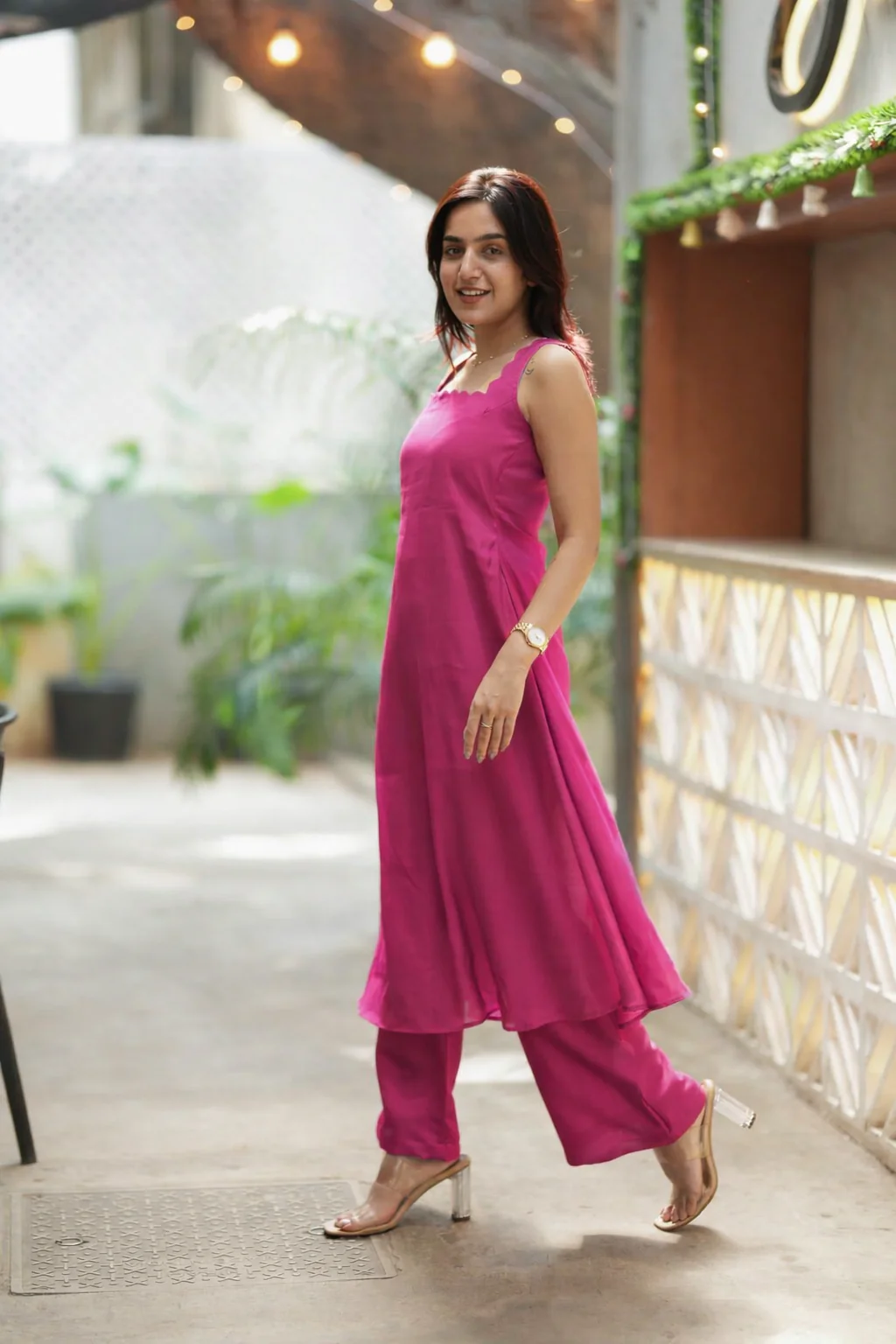 Aarna Rani Pink Kurta Set (Set of 2) - Image 2