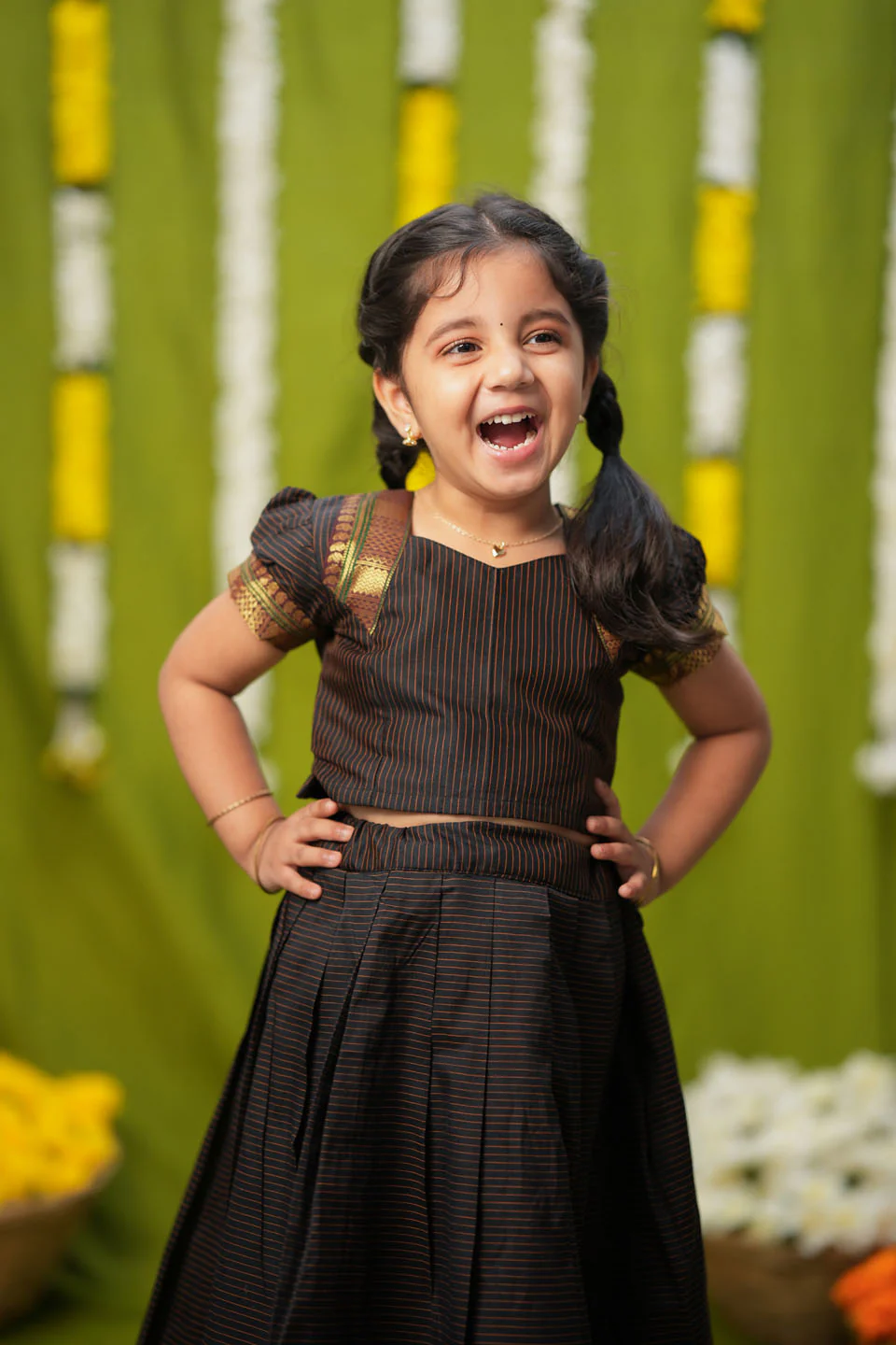 Abiradhi Black Handloom Top & Skirt Mini - Image 8