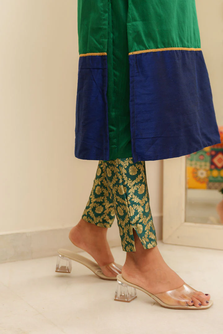 Bency Green & Blue Brocade Kurti Set - Image 16