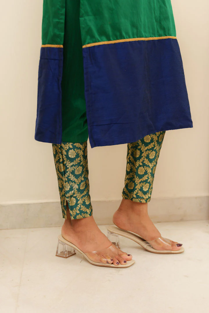 Bency Green & Blue Brocade Kurti Set - Image 17