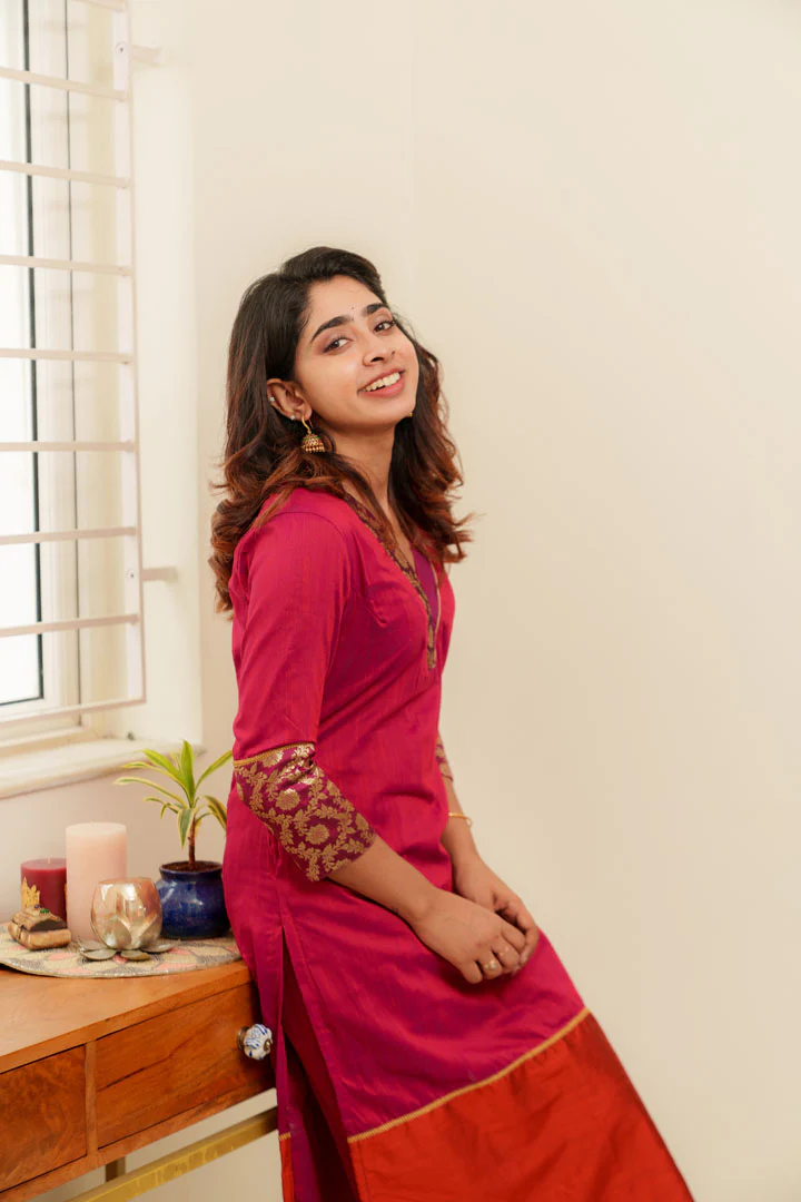 IMD - Bency Magenta & Orange Brocade Kurti Set - Image 3