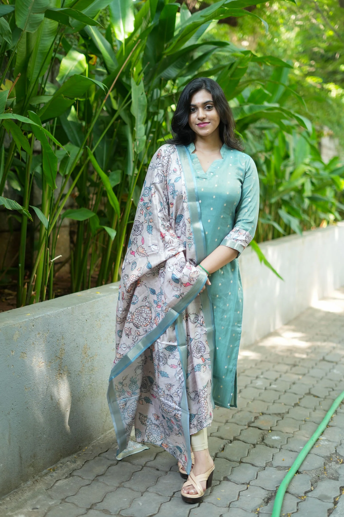 Charita Pastel Green Chanderi Kurta Set with Kalamkari Dupatta (set of 2) - Image 12