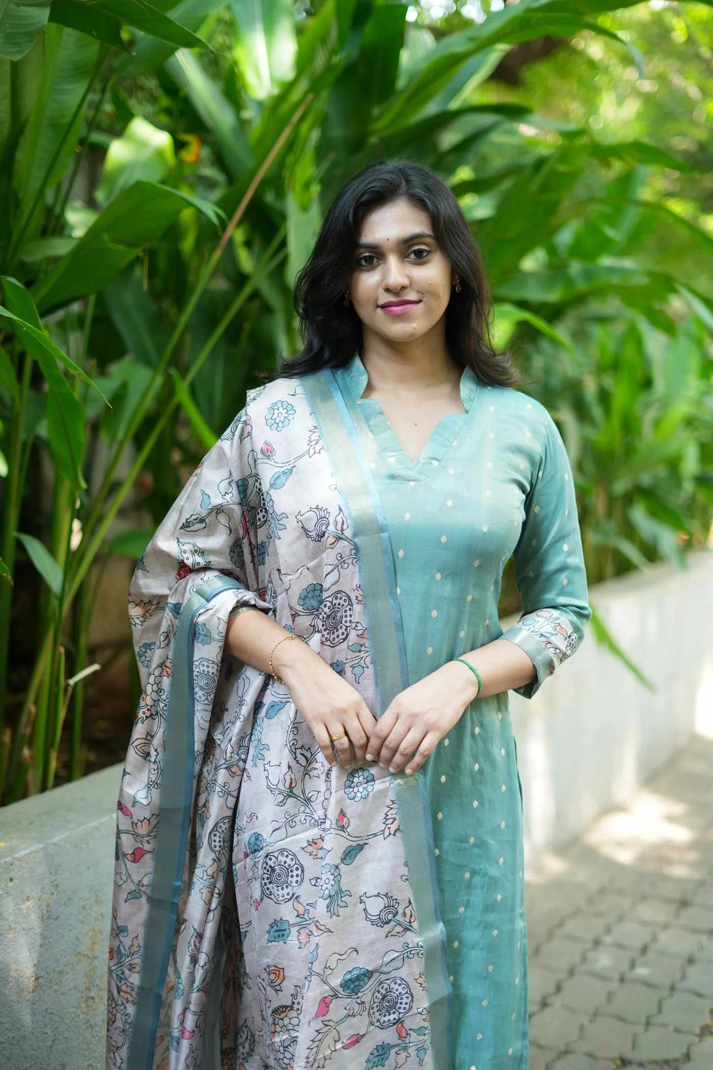 Charita Pastel Green Chanderi Kurta Set with Kalamkari Dupatta (set of 2) - Image 4