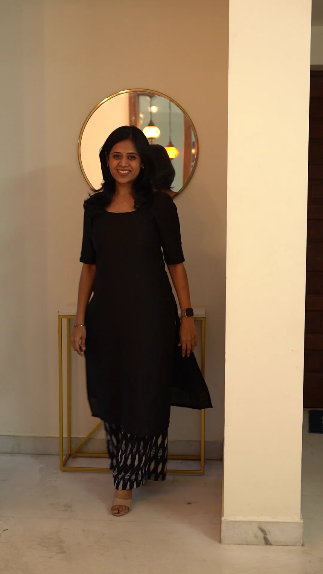 Daisy Black Kurti Set - Image 3