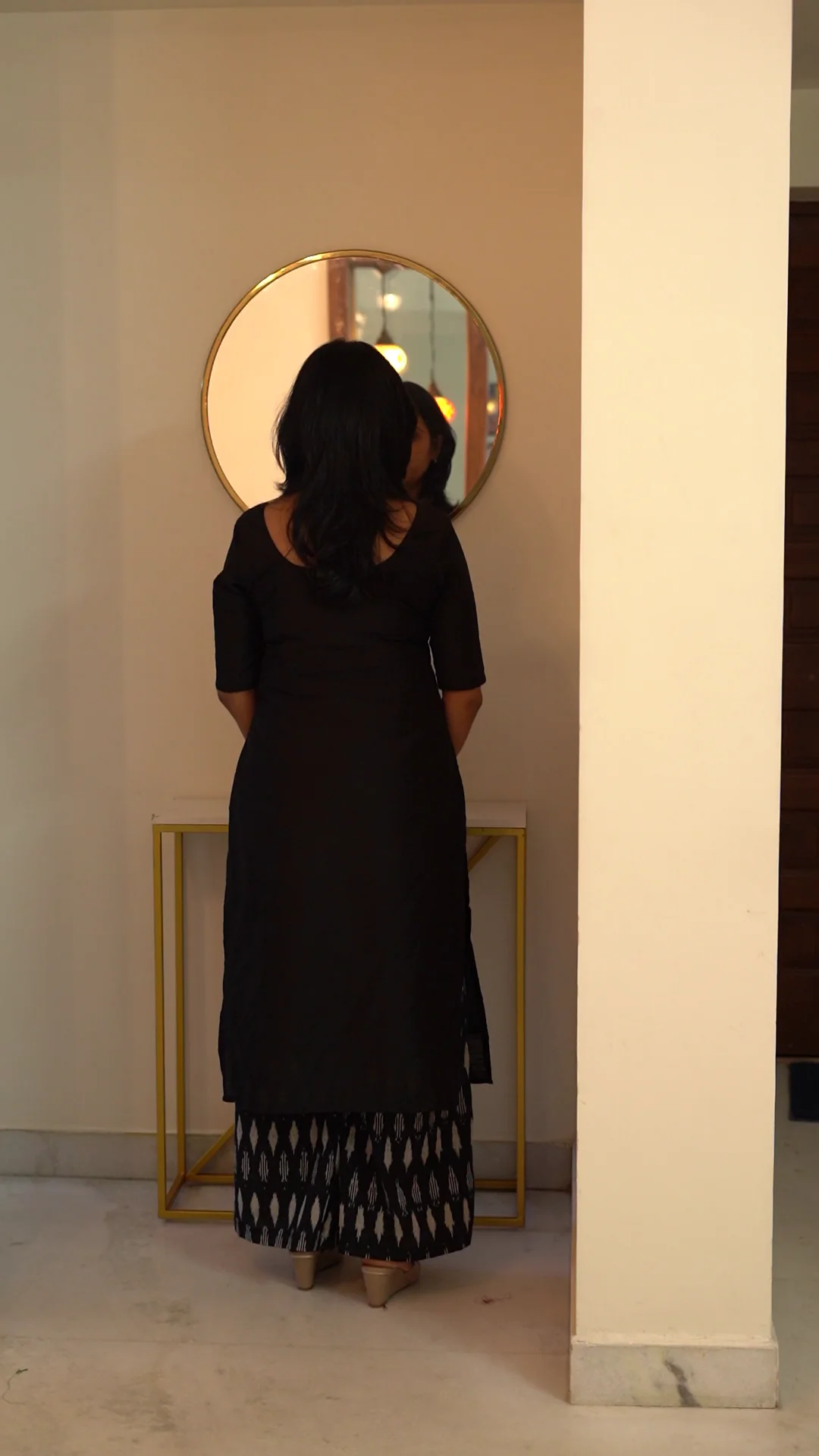 Daisy Black Kurti Set - Image 5