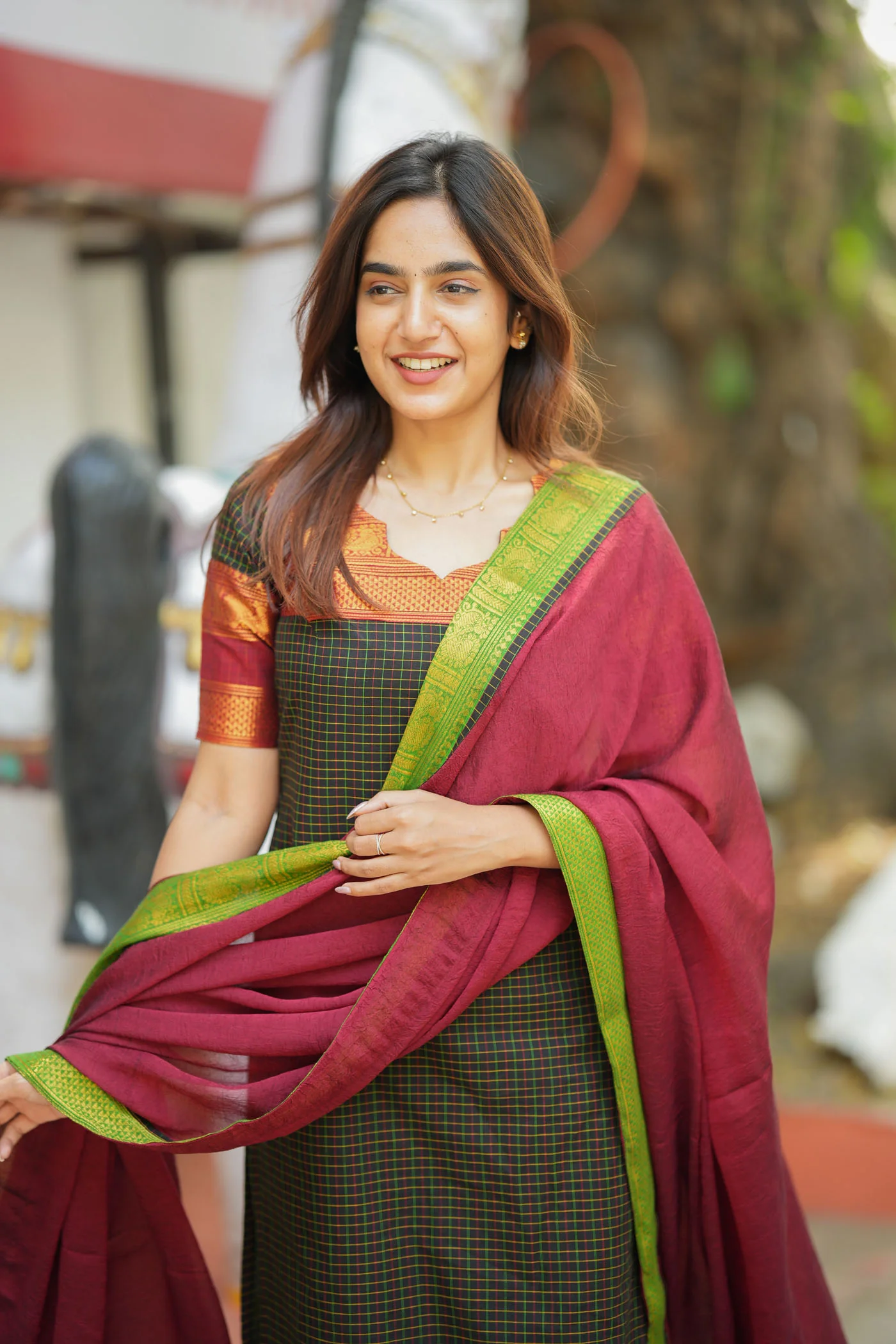 Daksha Black Checks Mom & Me - Image 4