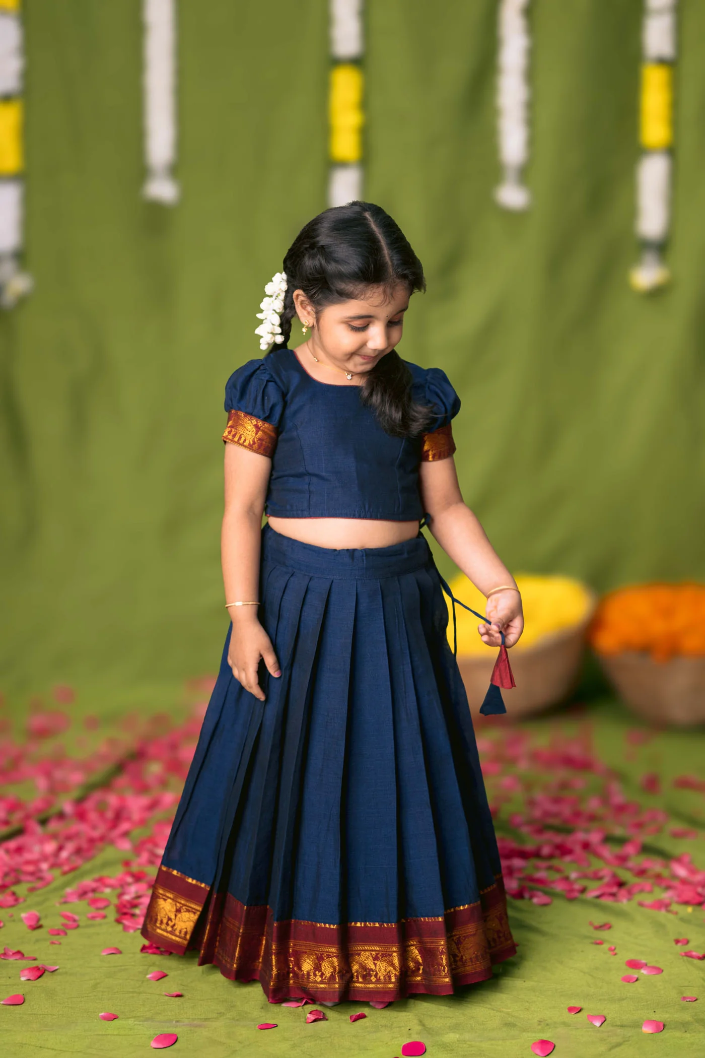Ezhili Navy Croptop & Skirt mini (Set of 2) - Image 6