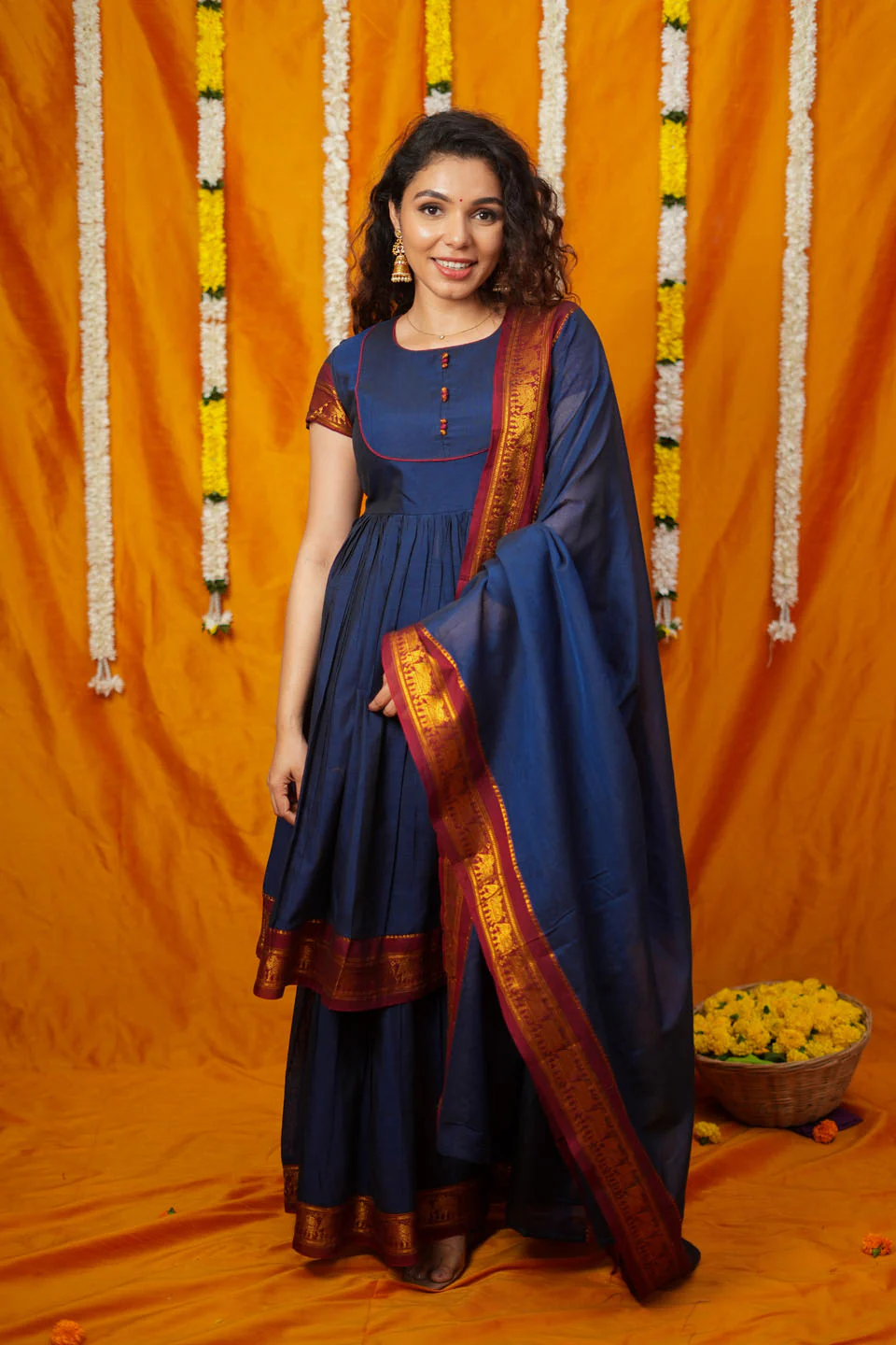 Ezhili Navy Handloom Co-ord Set - Image 10