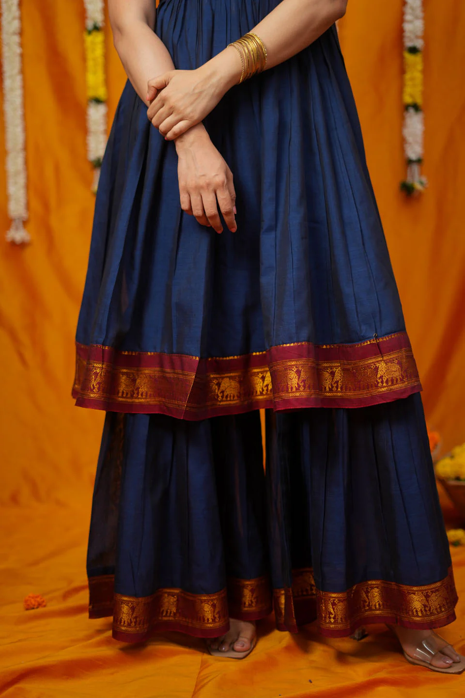 Ezhili Navy Handloom Co-ord Set - Image 3