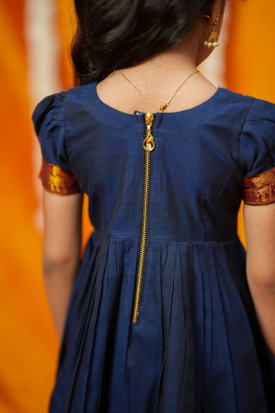 Ezhili Navy Handloom Kids mini - Image 12