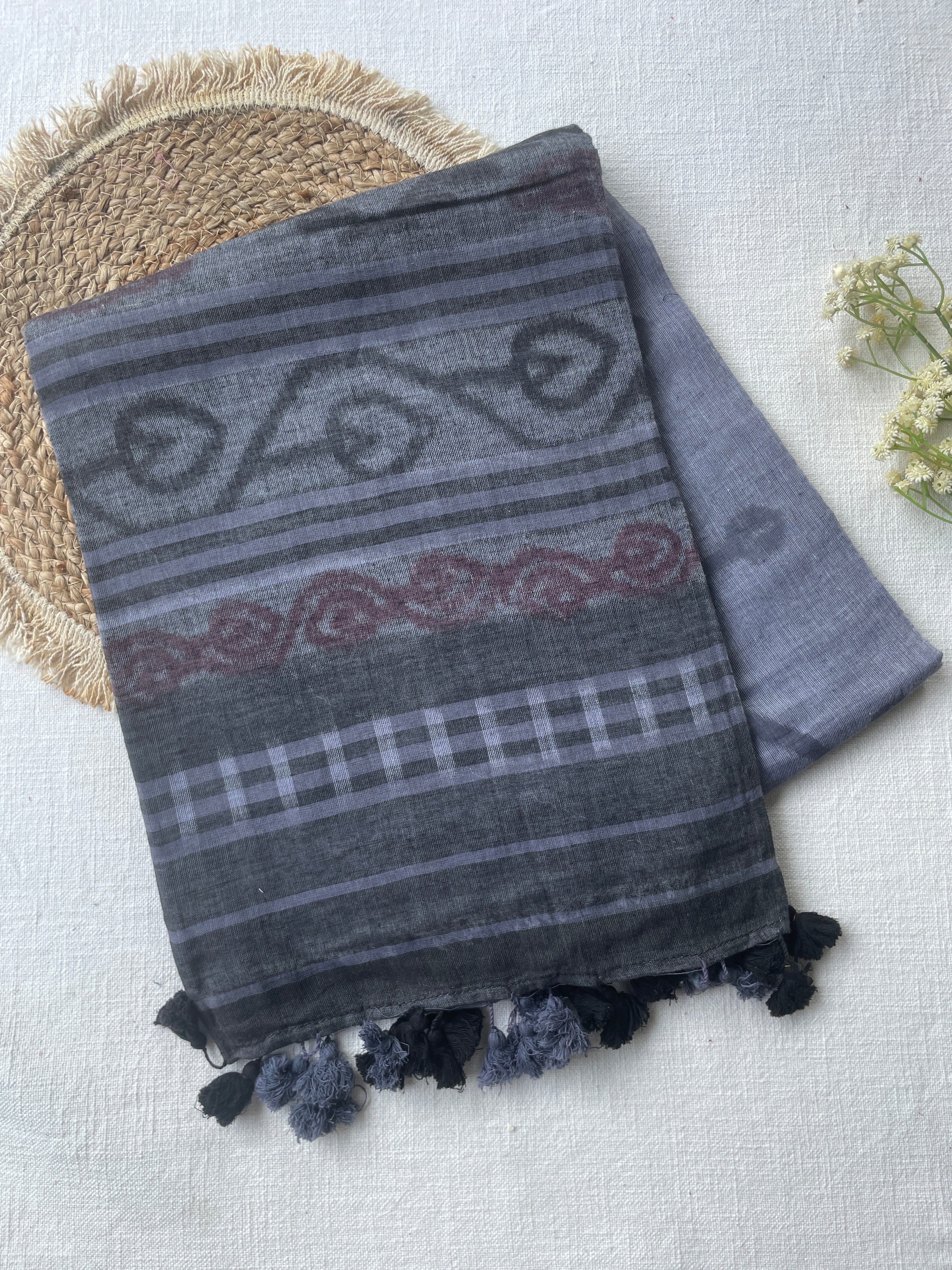 Grey & Black Mul Cotton Saree - Image 3