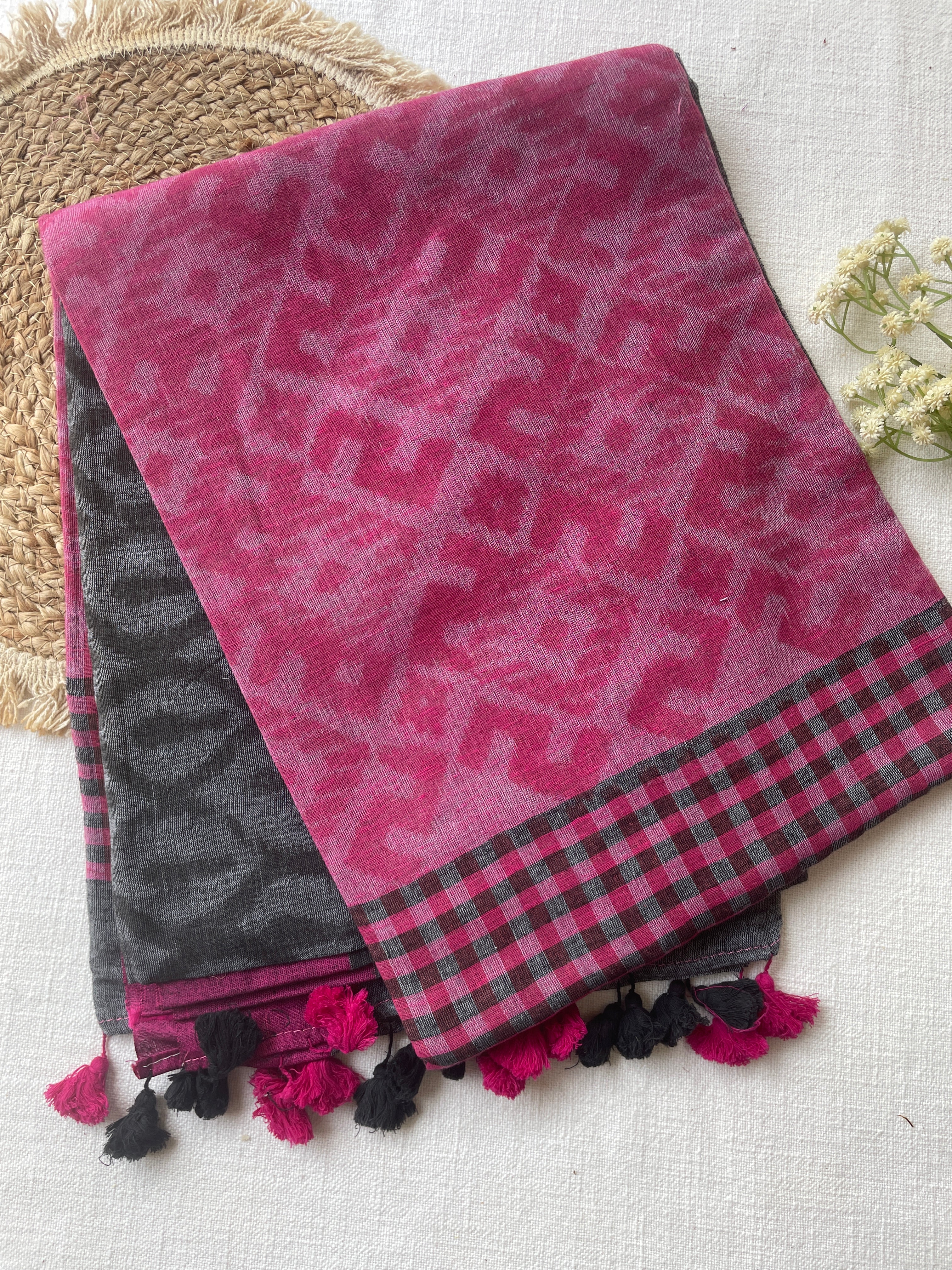 Grey Mul Mul Cotton Saree - Image 6