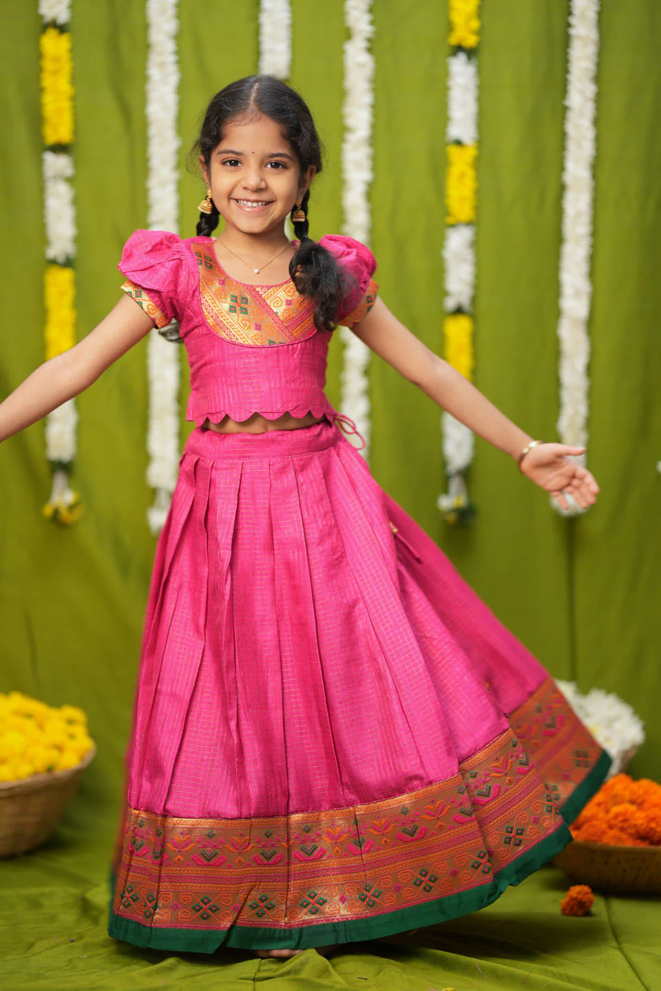 Hamsini Pink lehenga mini - Image 12