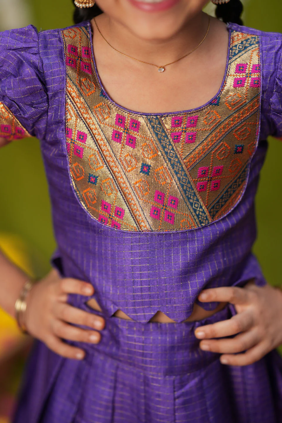 Hamsini Violet lehenga mini - Image 8