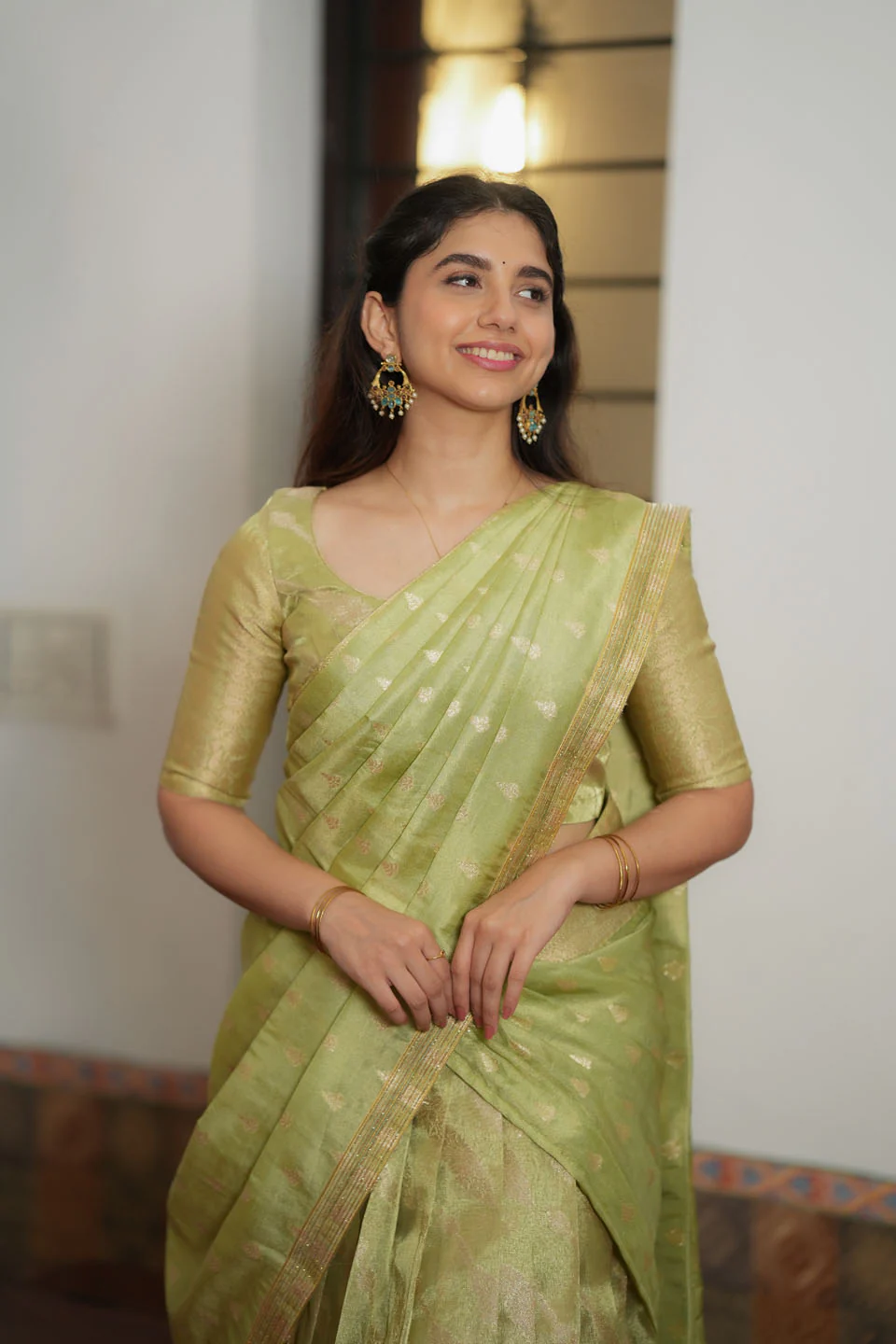 IMD - Aalaya Green Banarasi Half Saree Set - Image 3