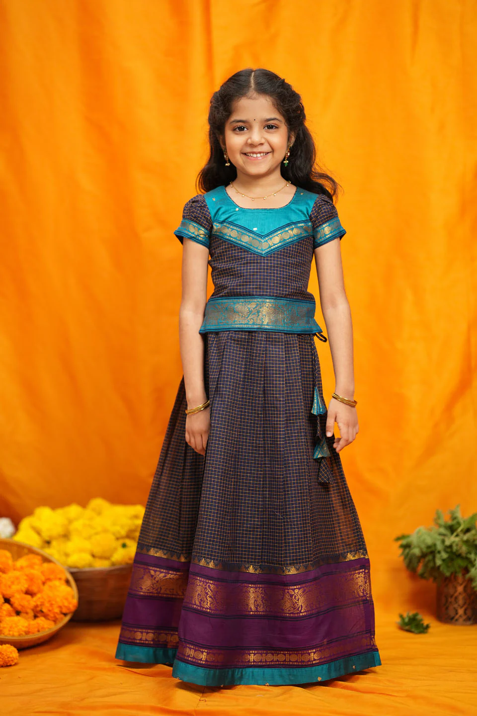 IMD - Ruhika Navy Handloom Cotton Mini - Image 4