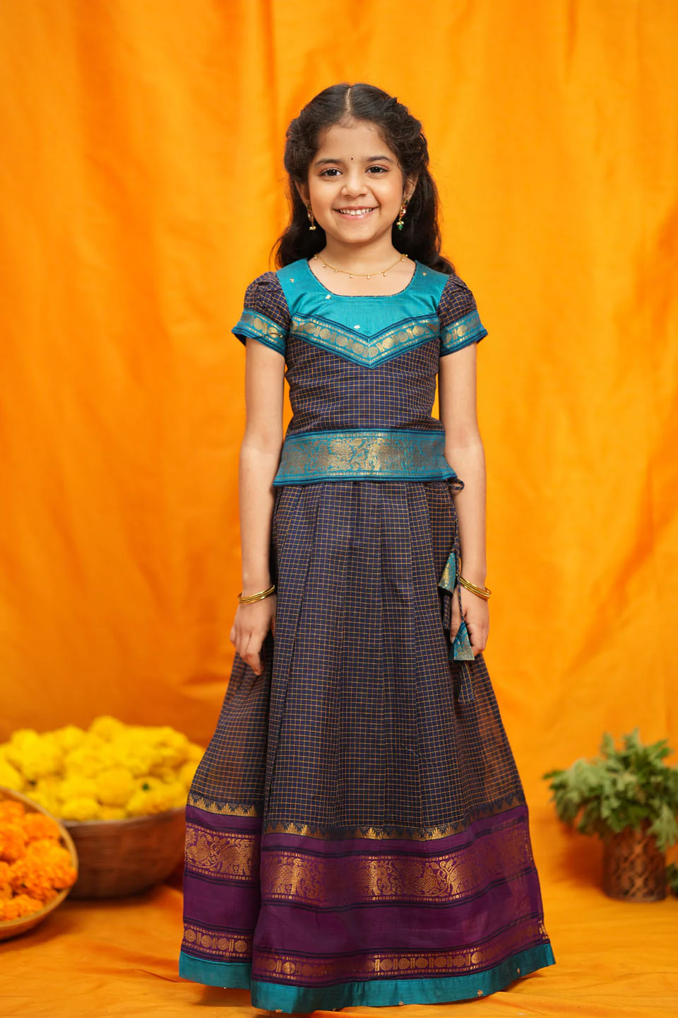 IMD - Ruhika Navy Handloom Cotton Mini - Image 9