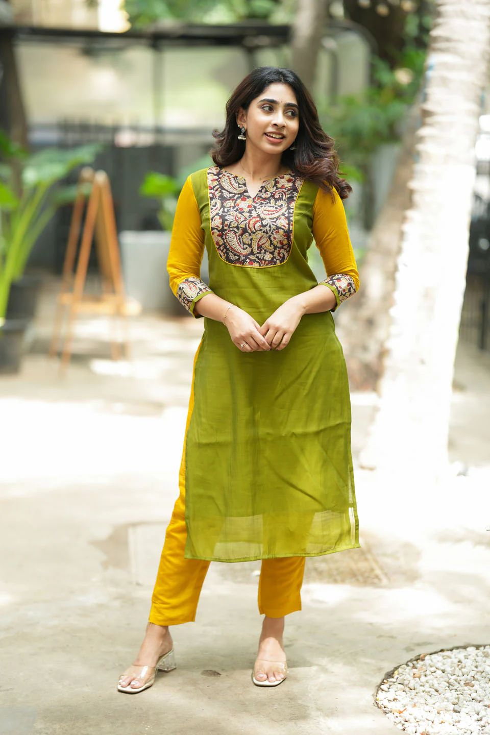 IMD - Samriddhi Green Kurti (Set of 2) - Image 3