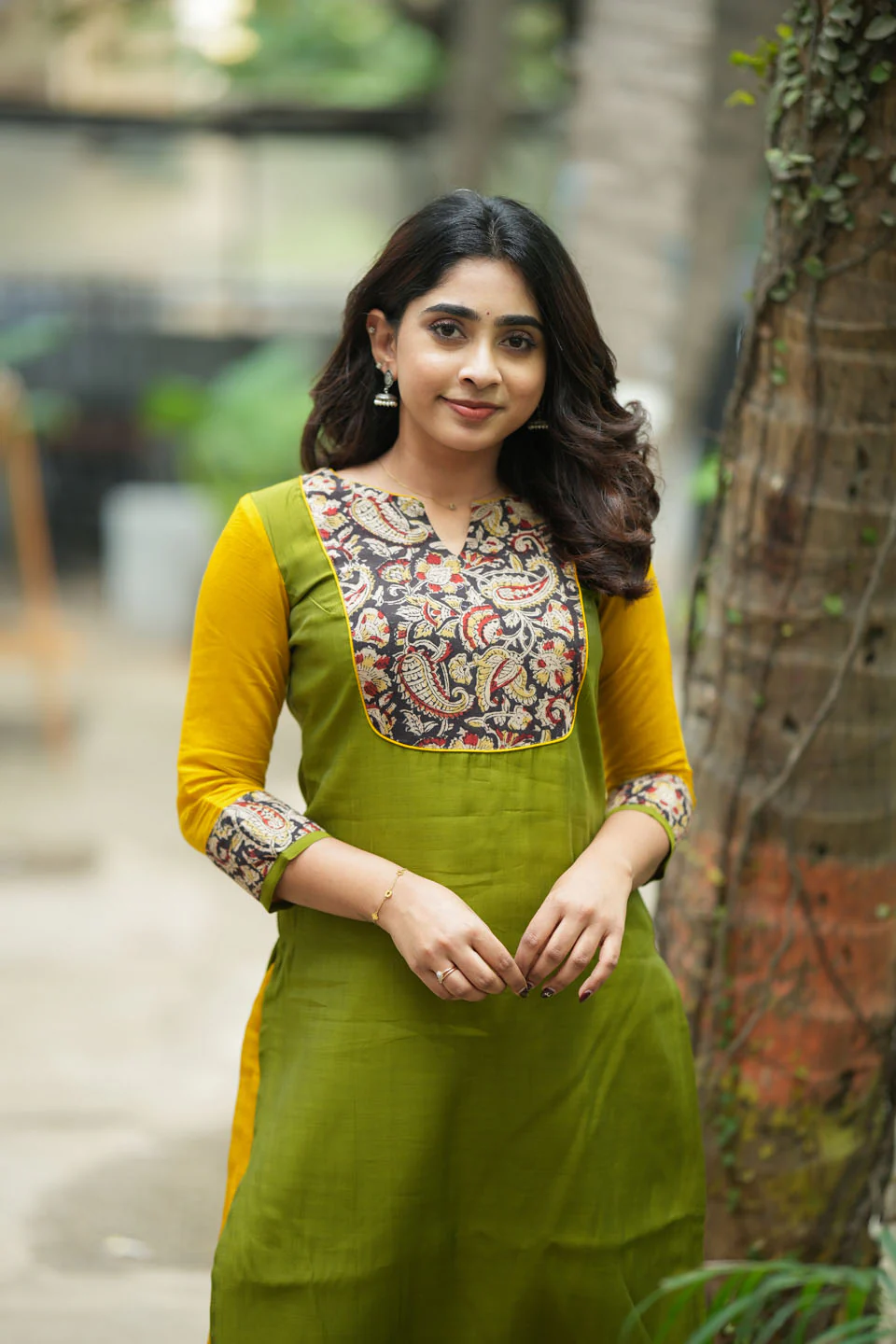 IMD - Samriddhi Green Kurti (Set of 2) - Image 5