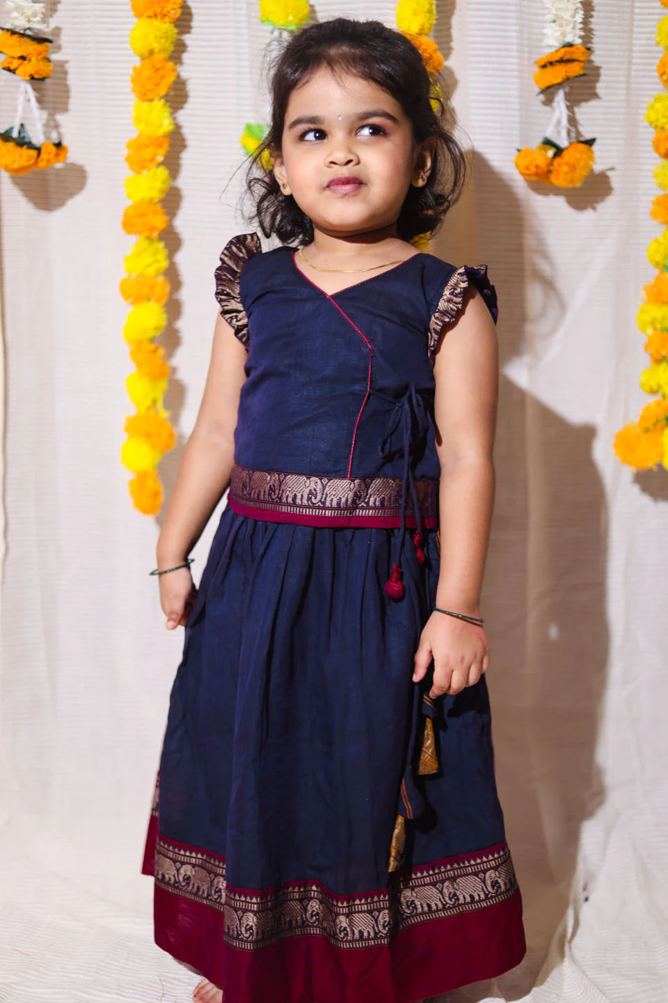 IMD - Swapna Navy Blue Mini - Image 3