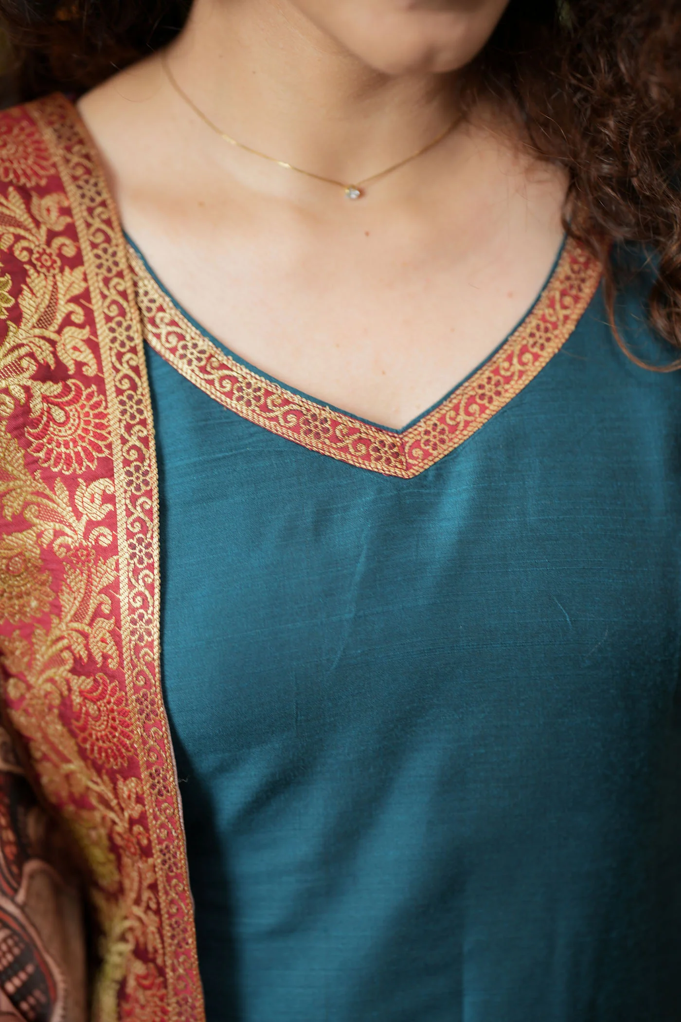 Indra Teal Kurti Set (Set of 3) - Image 10