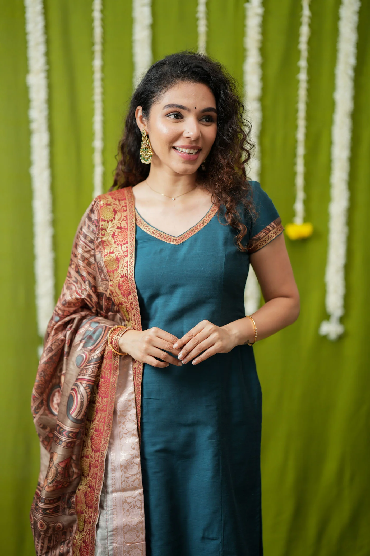 Indra Teal Kurti Set (Set of 3) - Image 7