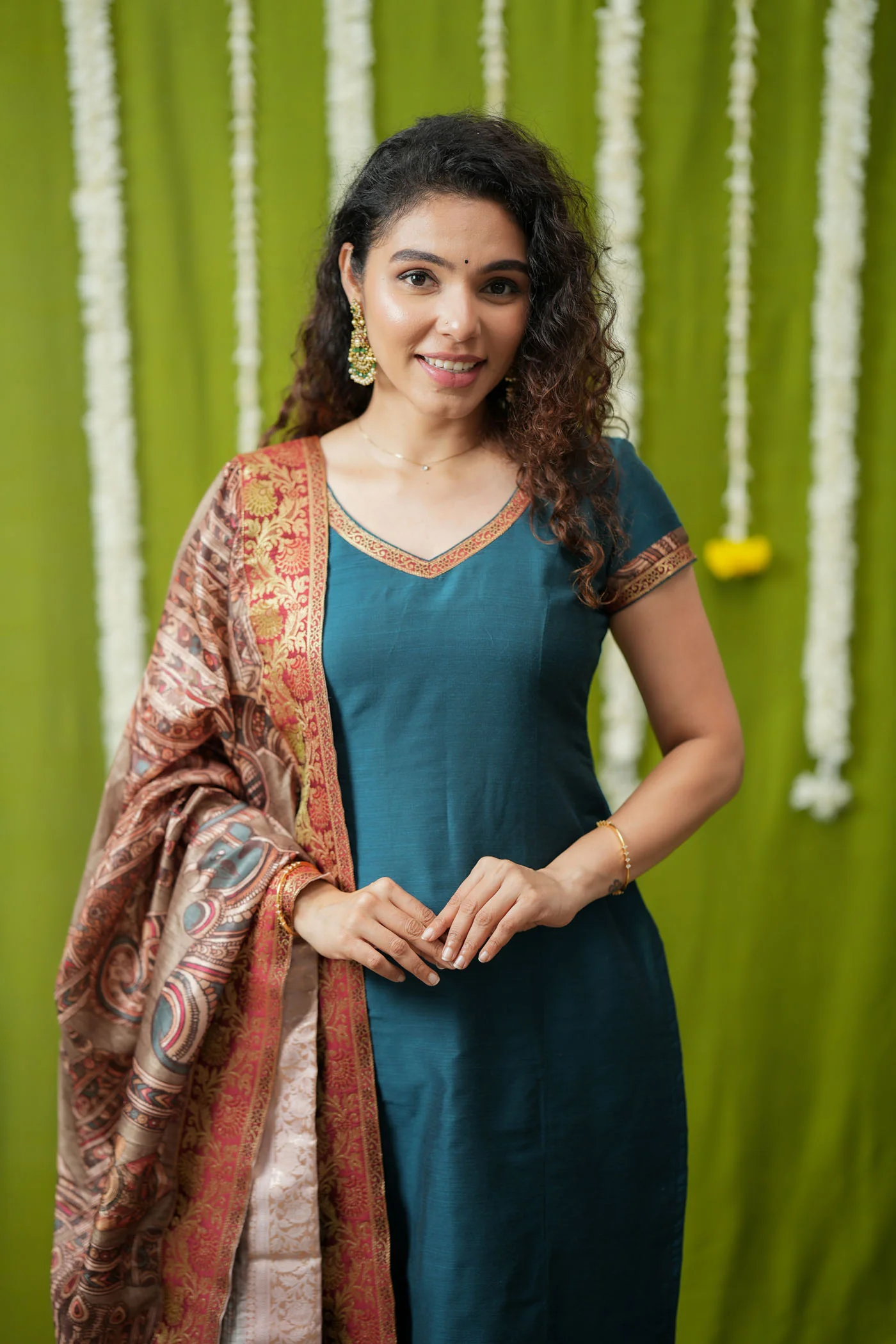 Indra Teal Kurti Set (Set of 3) - Image 8