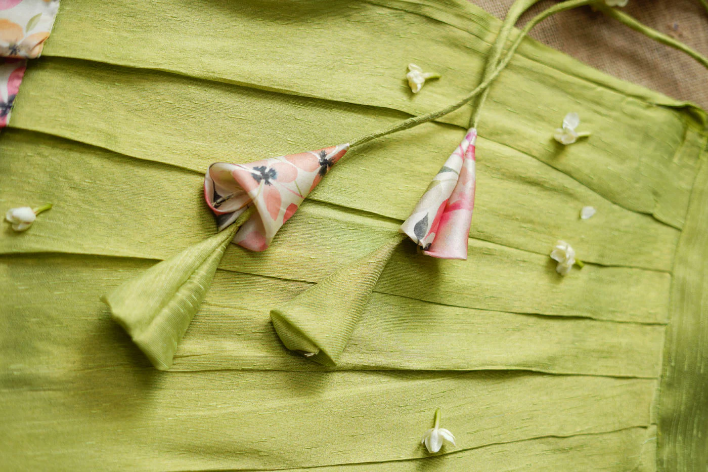 Ishara pastel green kids pavadai set Mini - Image 9