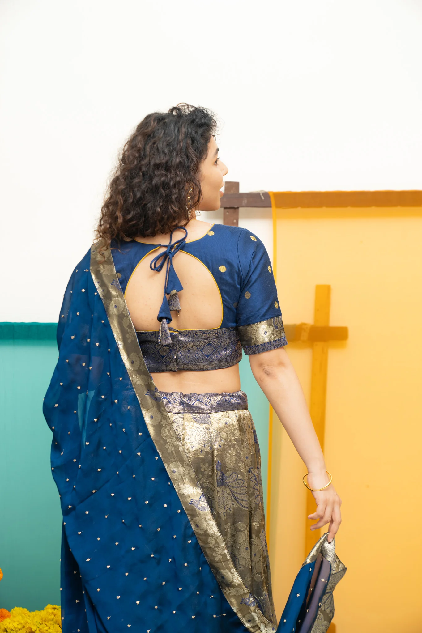 Ishwarya Navy Crop top & Skirt - Image 15
