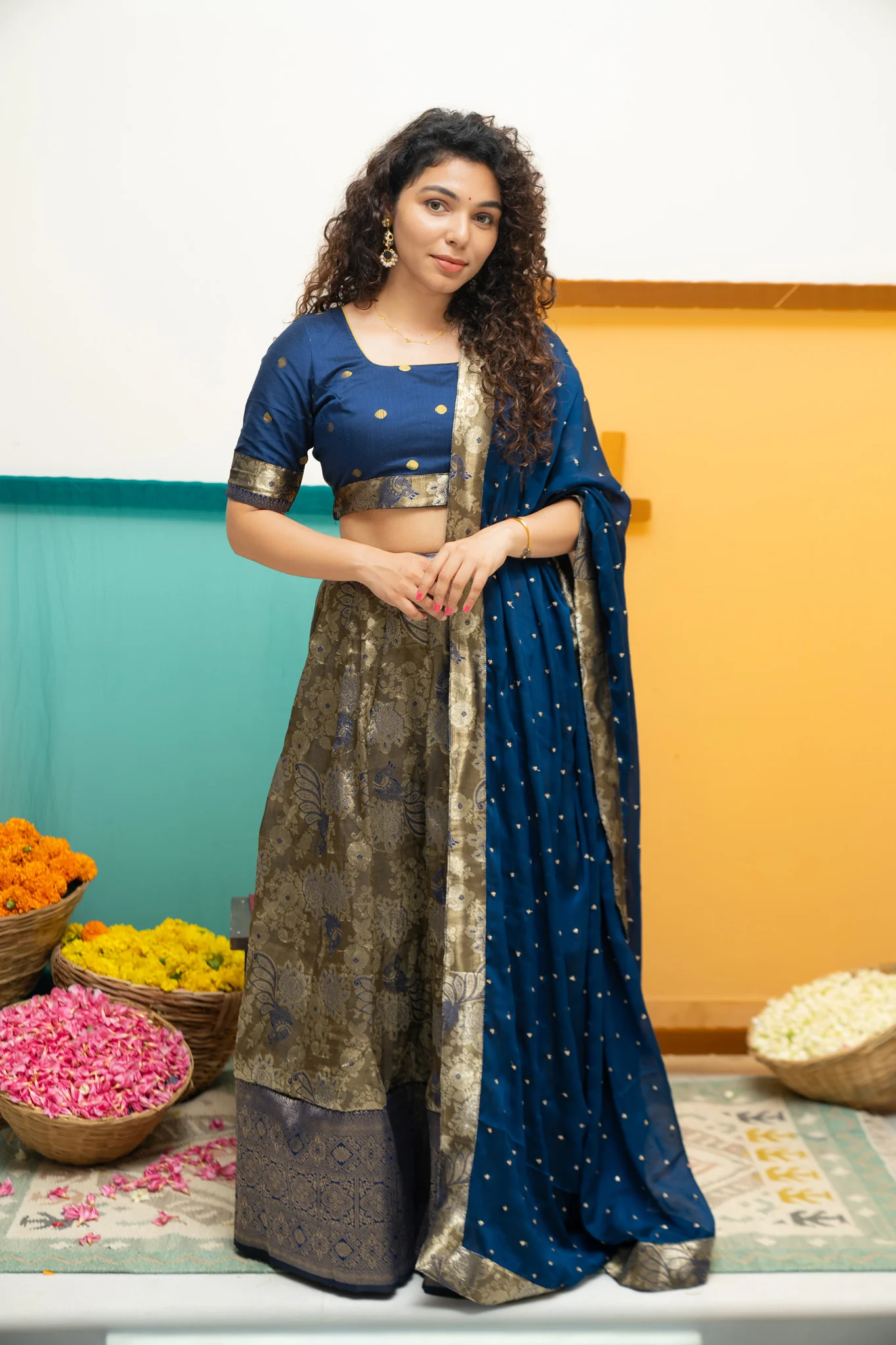 Ishwarya Navy Crop top & Skirt - Image 4