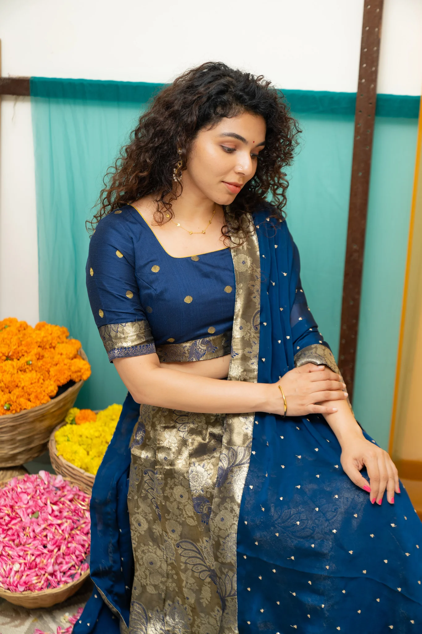 Ishwarya Navy Crop top & Skirt - Image 9