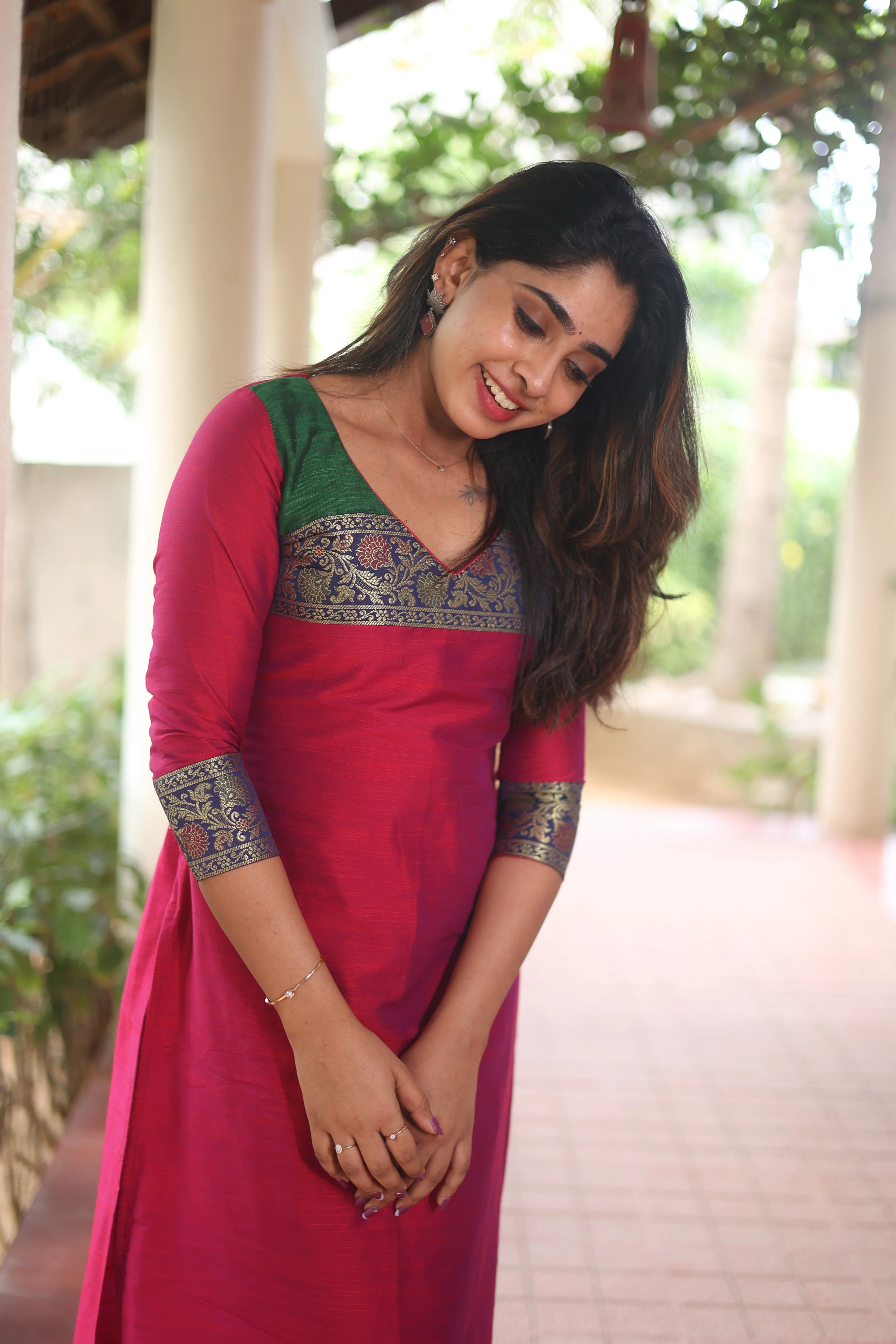 Iva Magenta Kurta Set (Set of 2) - Image 13