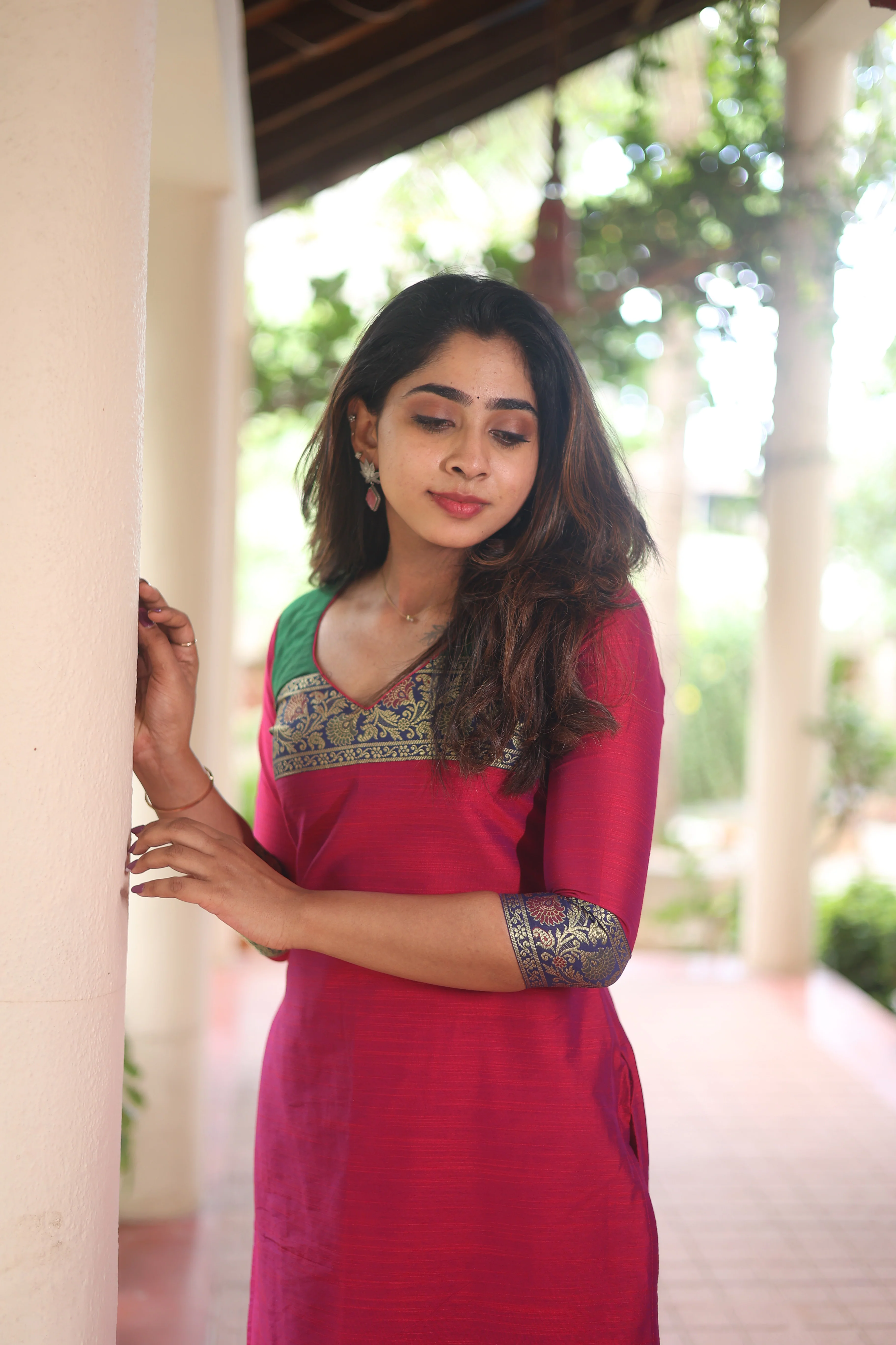 Iva Magenta Kurta Set (Set of 2) - Image 15