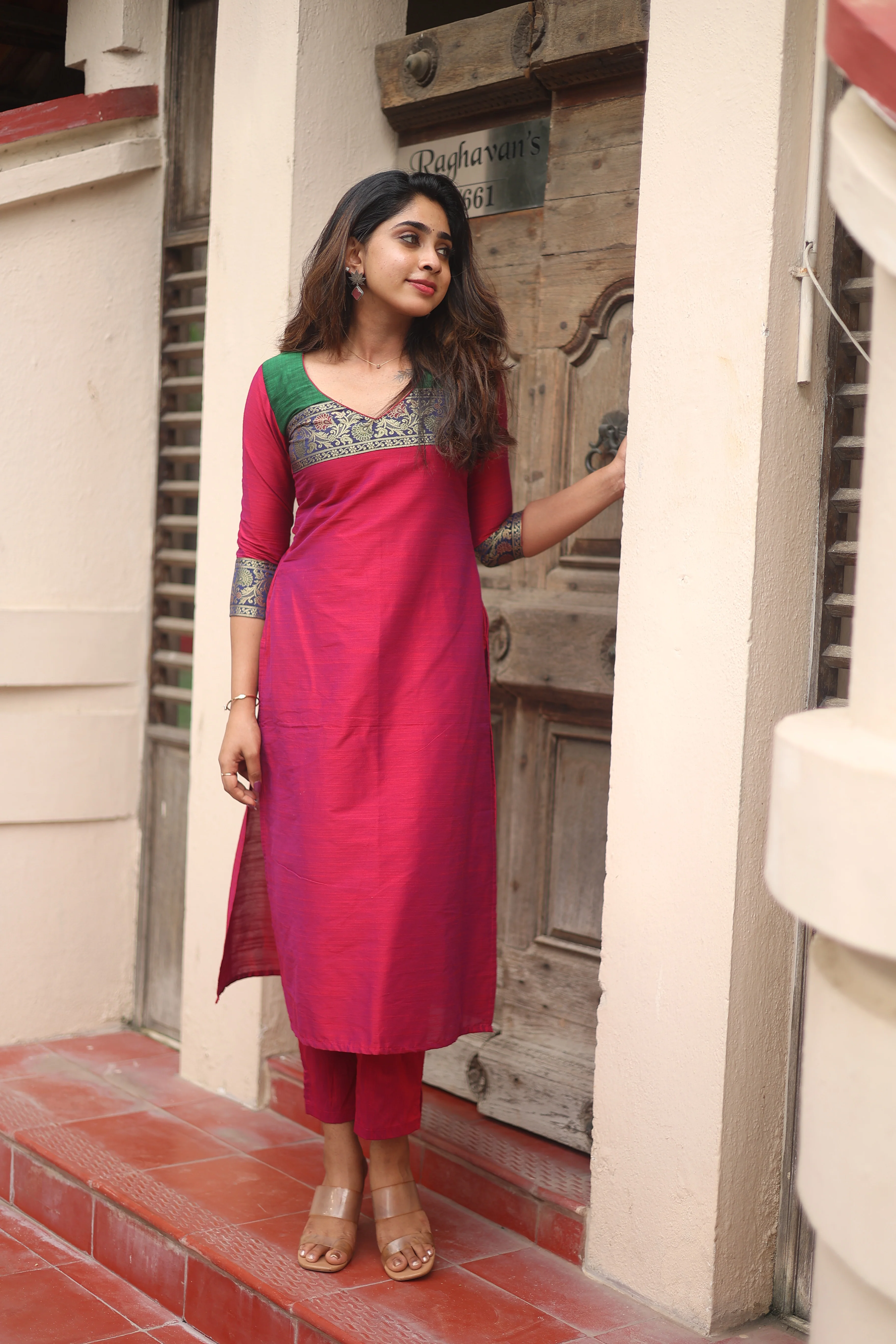 Iva Magenta Kurta Set (Set of 2) - Image 19