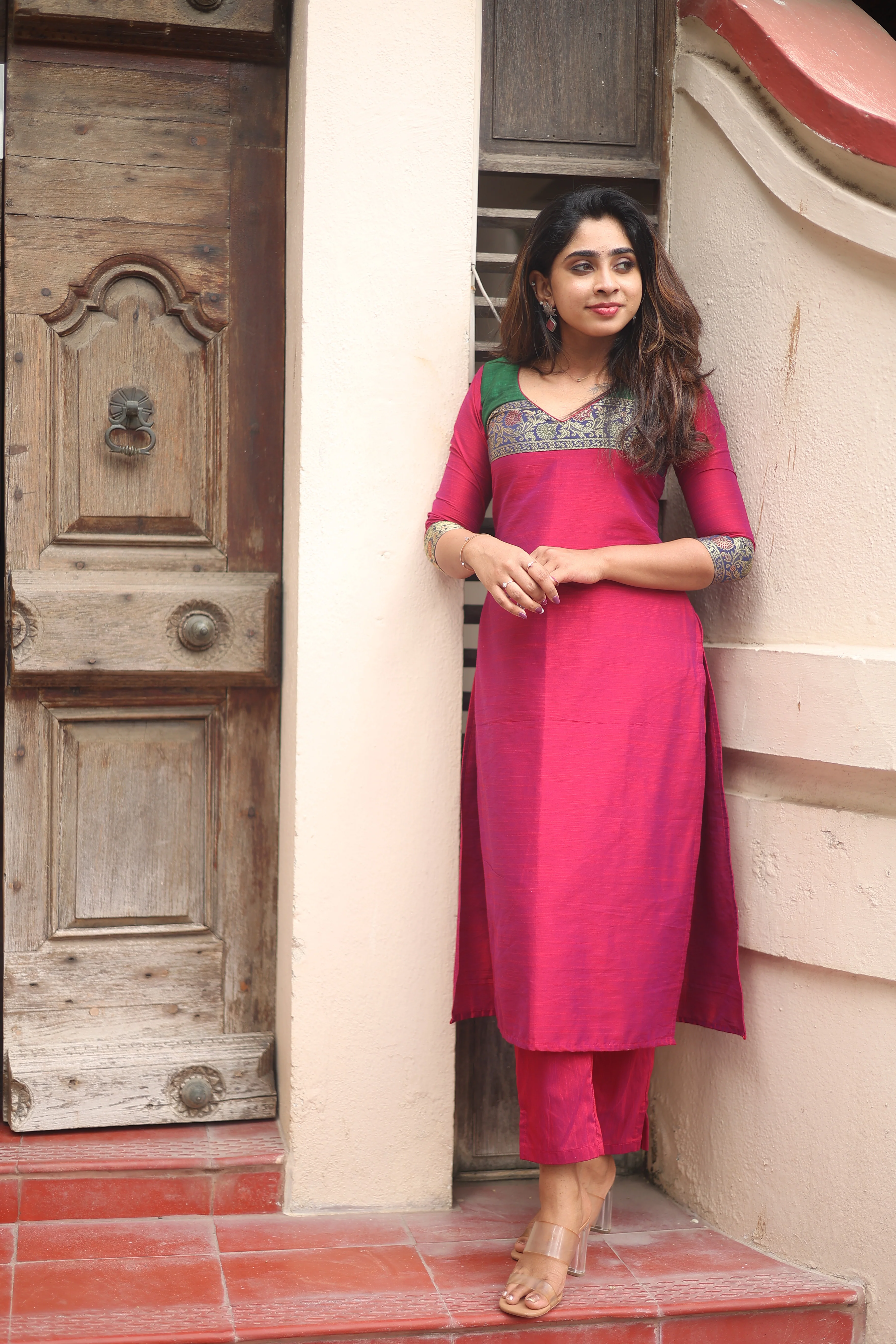 Iva Magenta Kurta Set (Set of 2) - Image 8