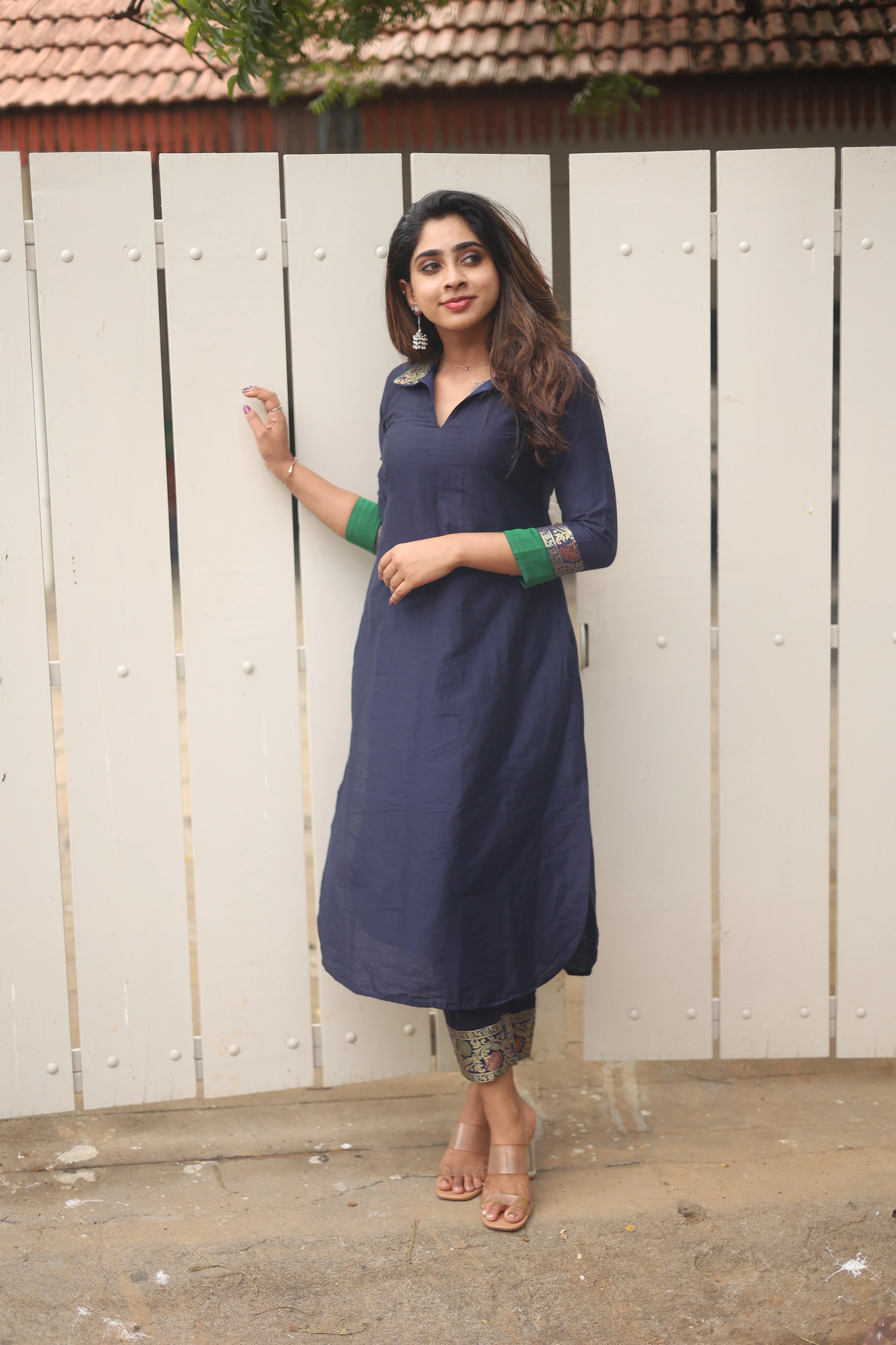 Laila Blue kurta set (Set of 2) - Image 10