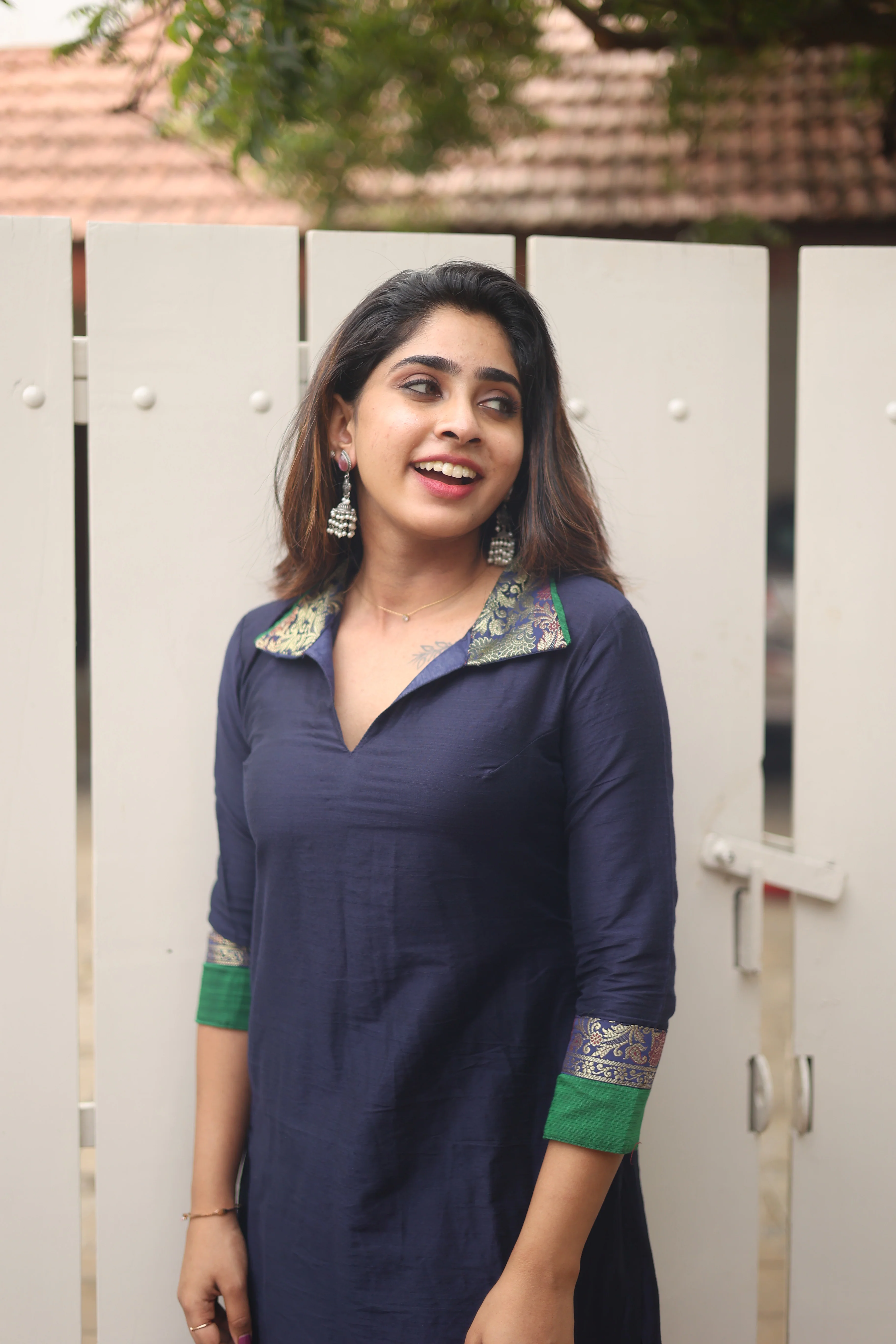 Laila Blue kurta set (Set of 2) - Image 5