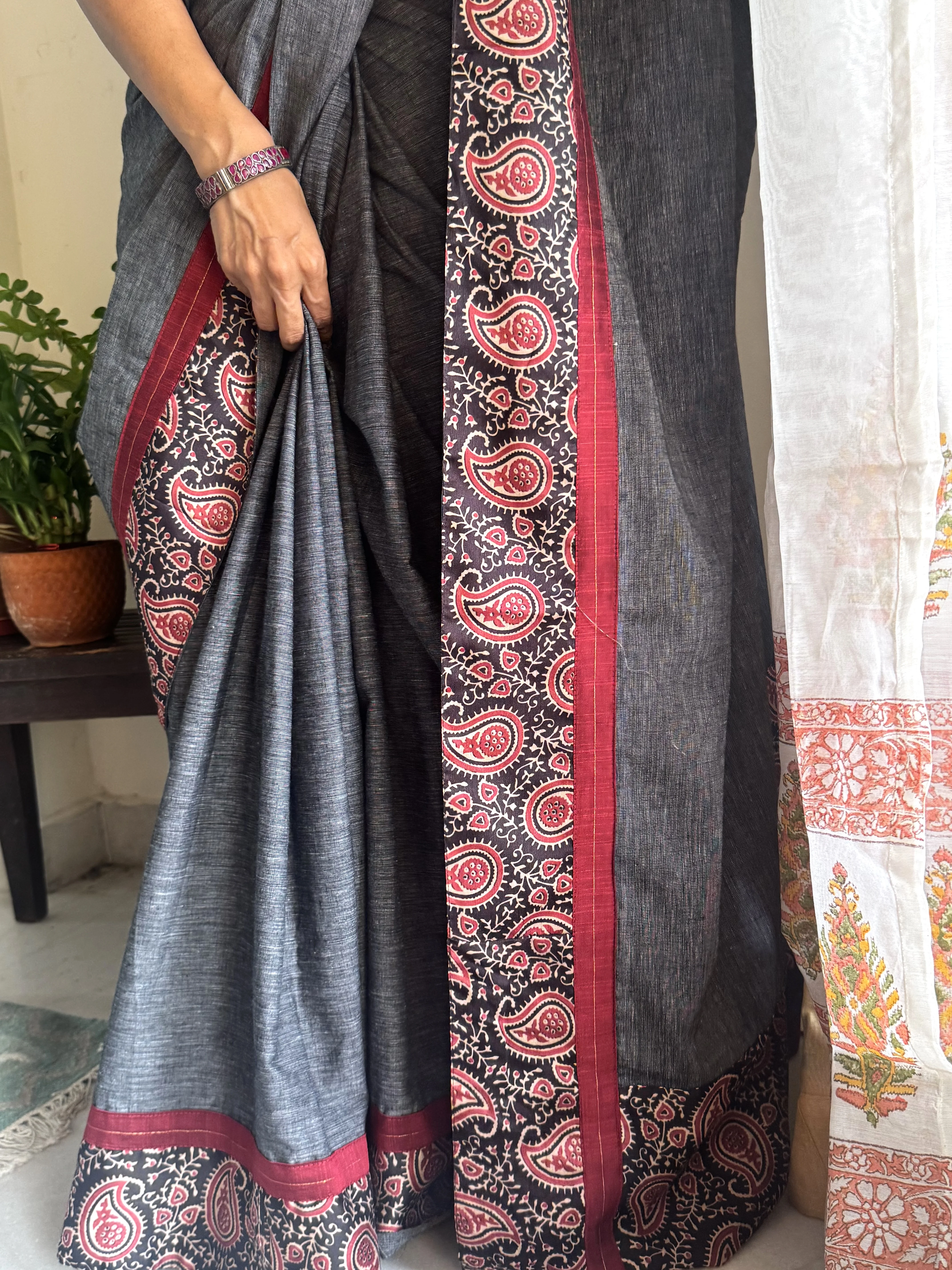 Leela - Grey Paisley - Image 6