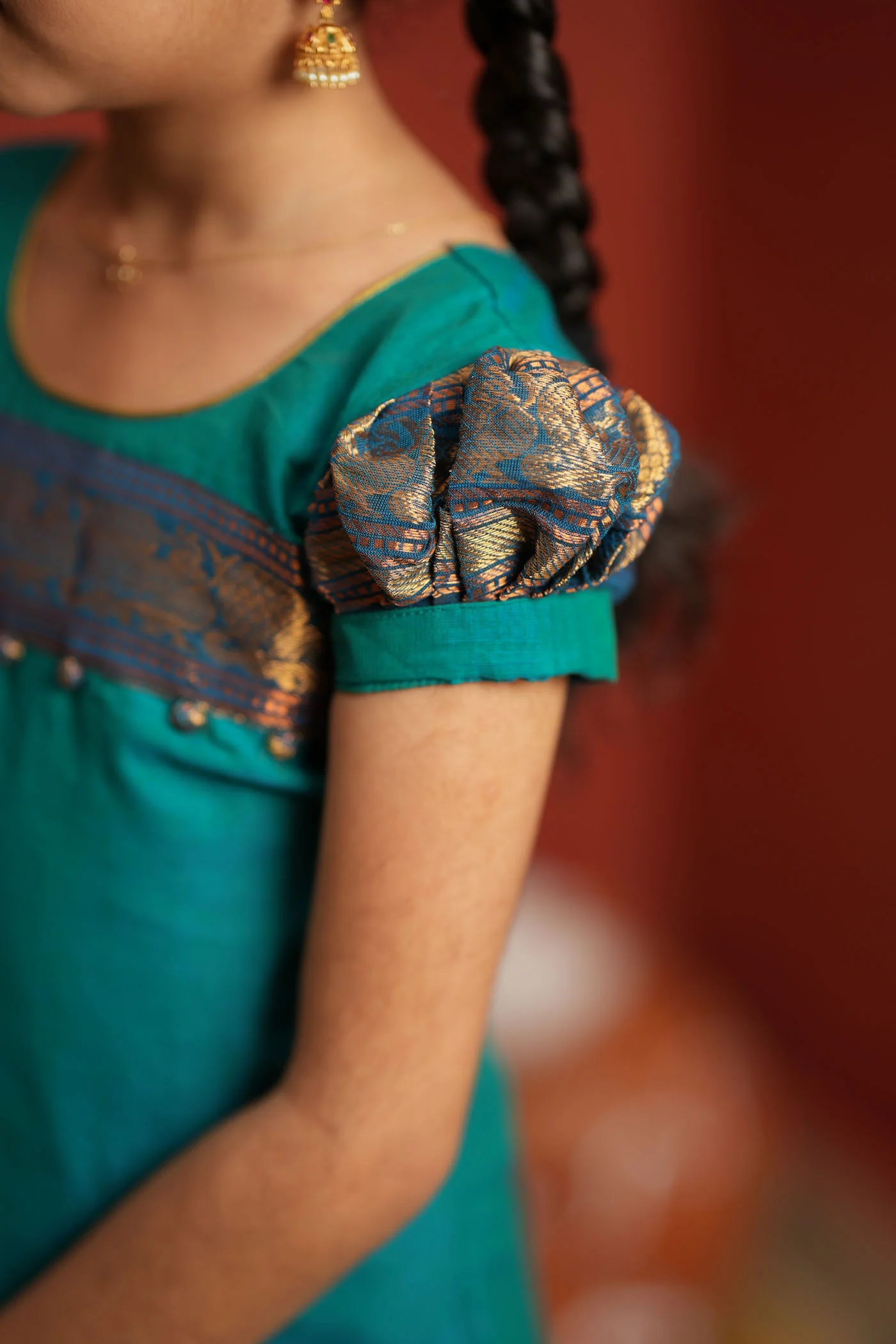 Madhuri Blue Kurti set Mini (Set of 2) - Image 10