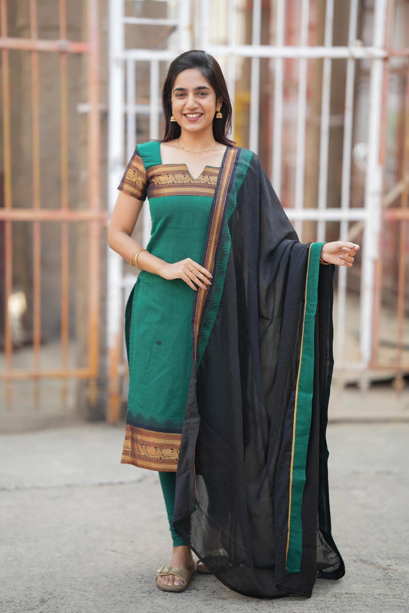 Madhuri Green Kurti Set (Set of 2) - Image 4