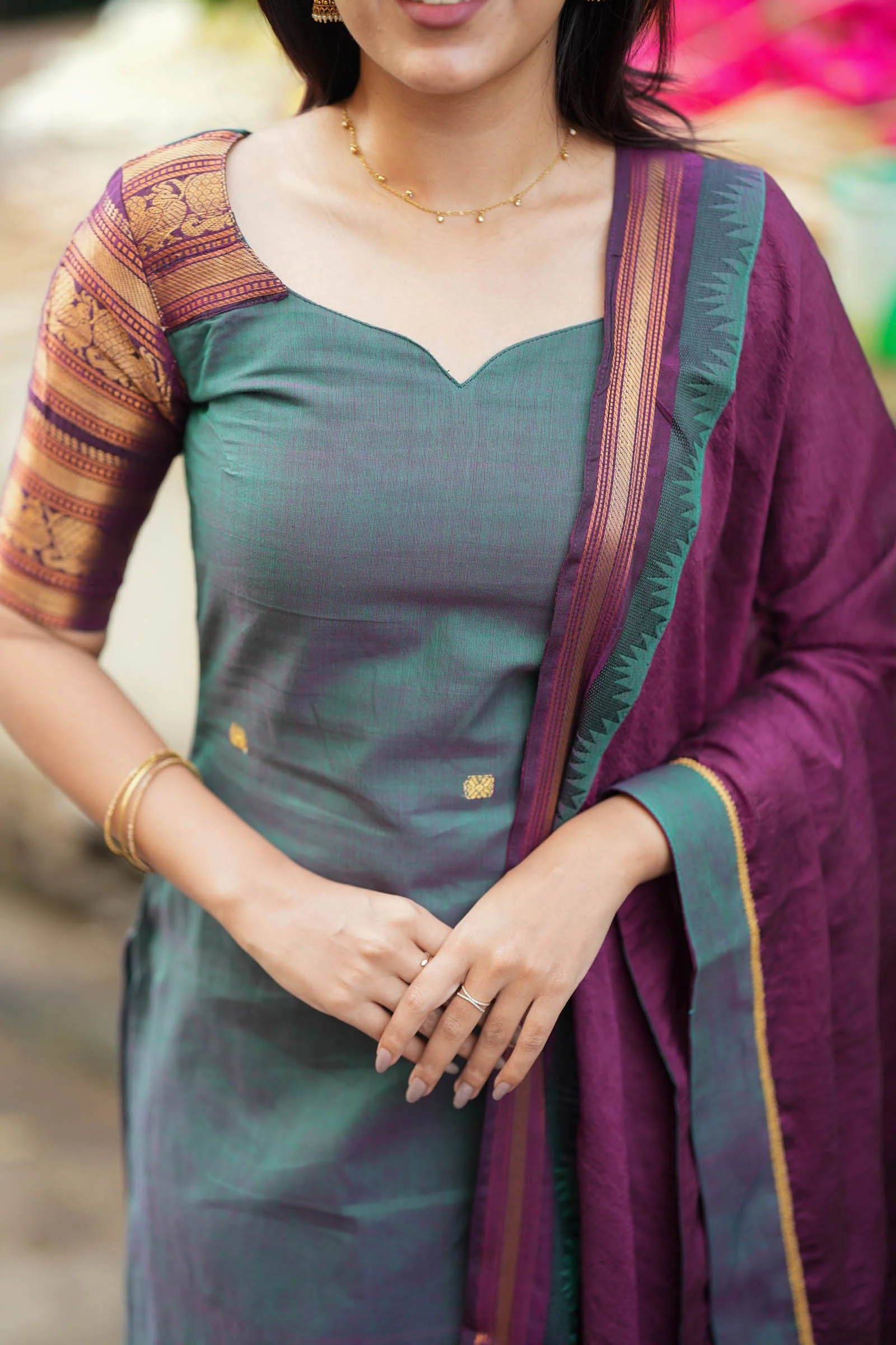 Madhuri Peacock Green Kurti Set (Set of 2) - Image 7