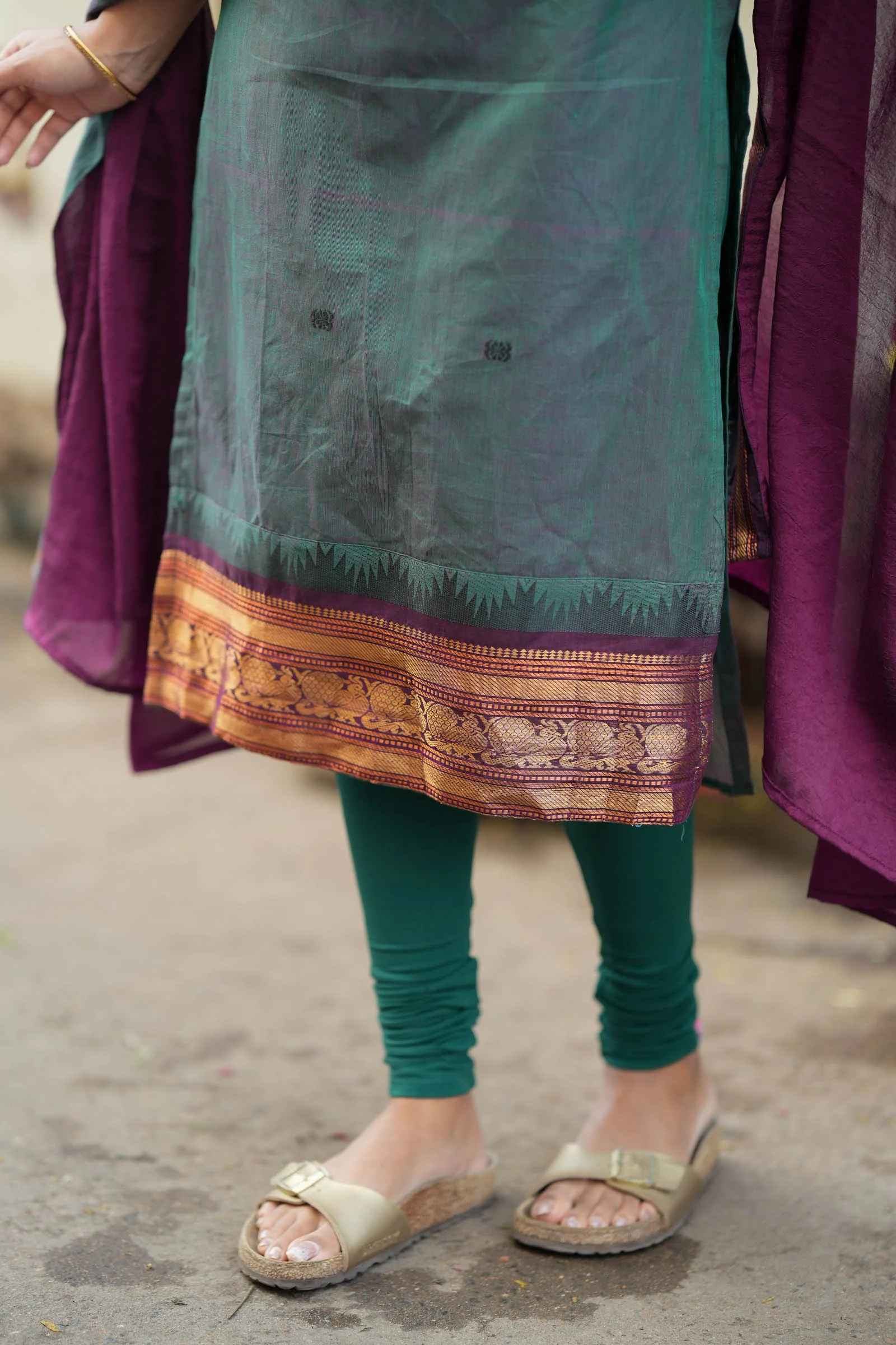 Madhuri Peacock Green Kurti Set (Set of 2) - Image 8