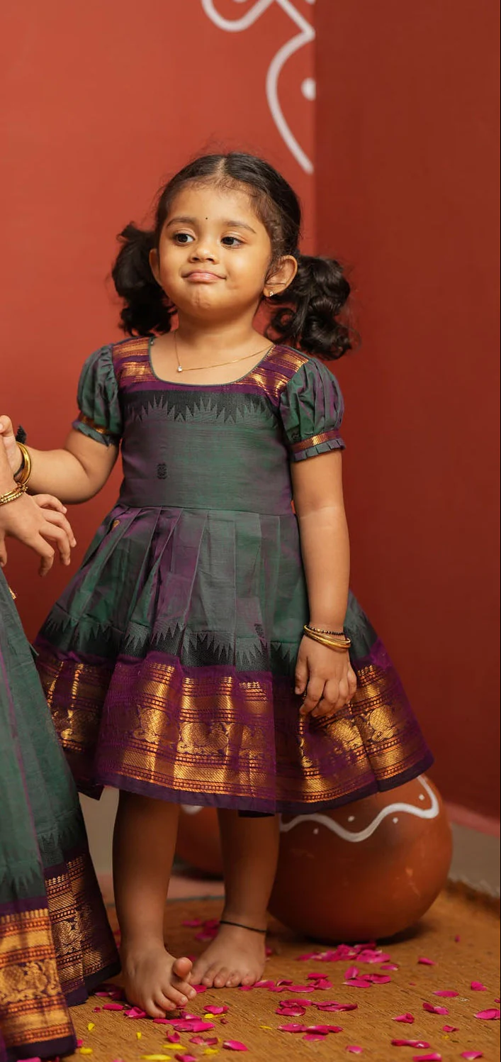 Madhuri Peacock Green Kurti with Frock Mom & Me - Image 7