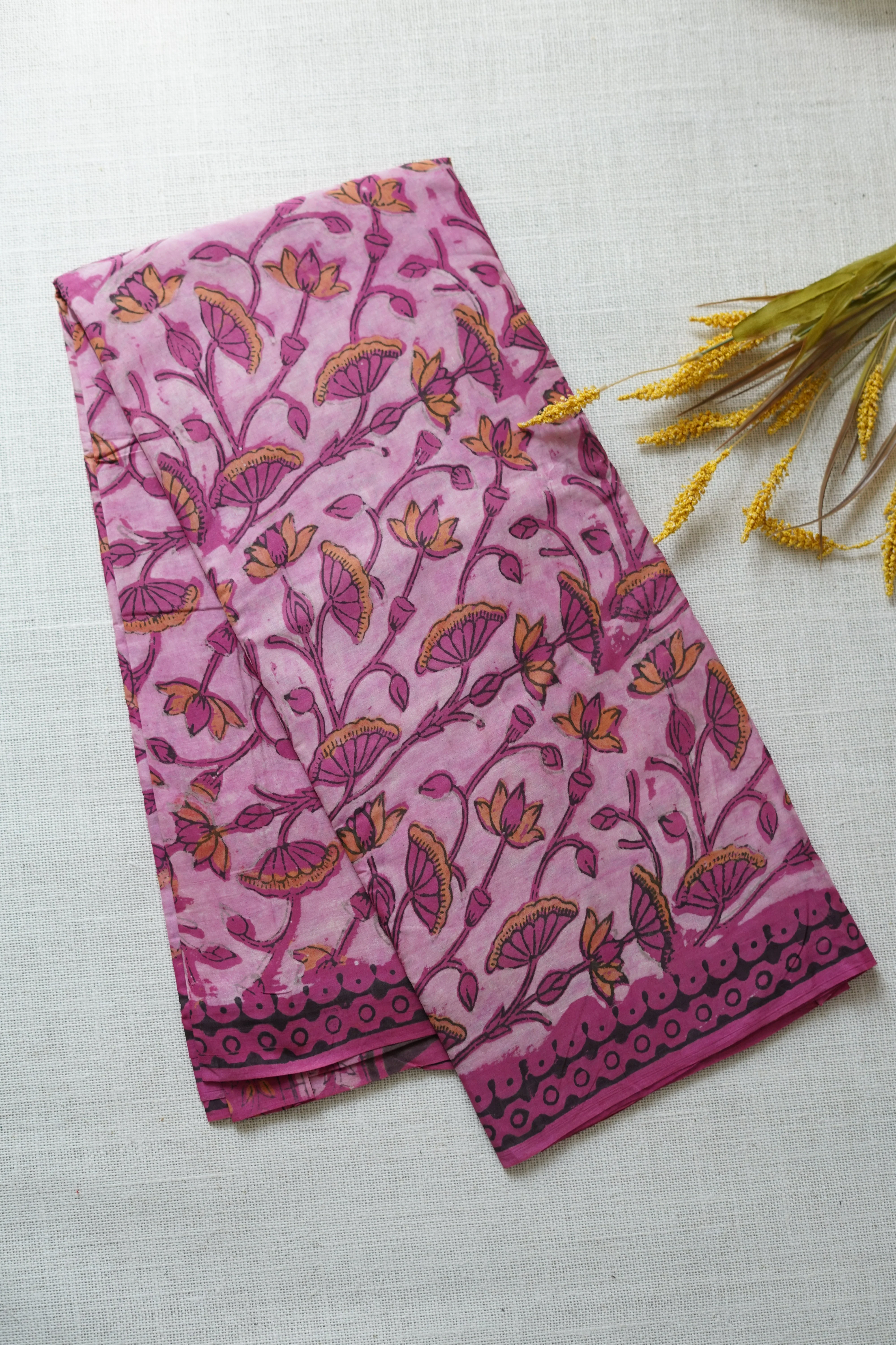 Magenta Floral Print Handloom Chettinad Cotton Saree - Image 2