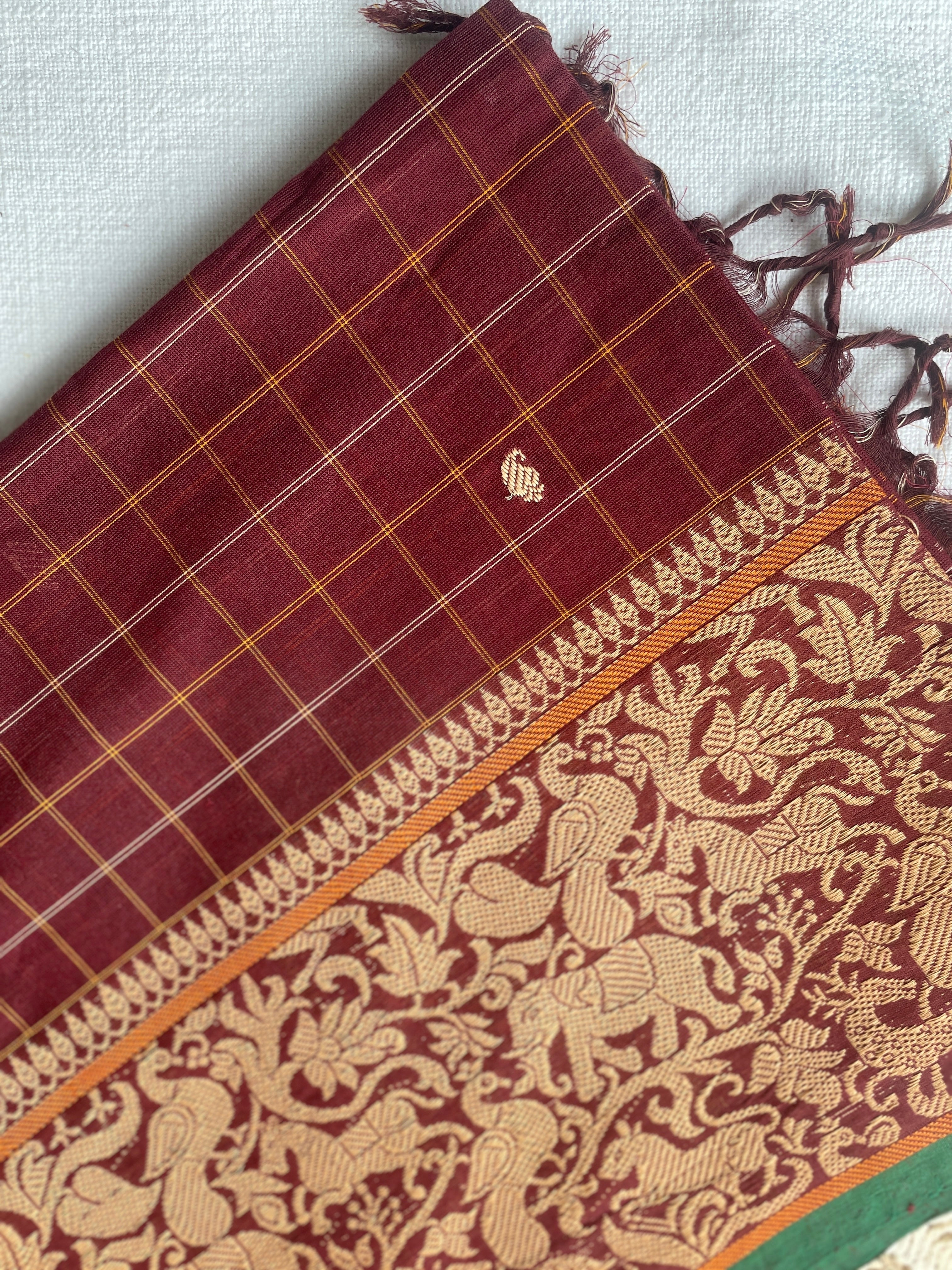 Maroon & Green Handloom Cotton Saree - Image 2