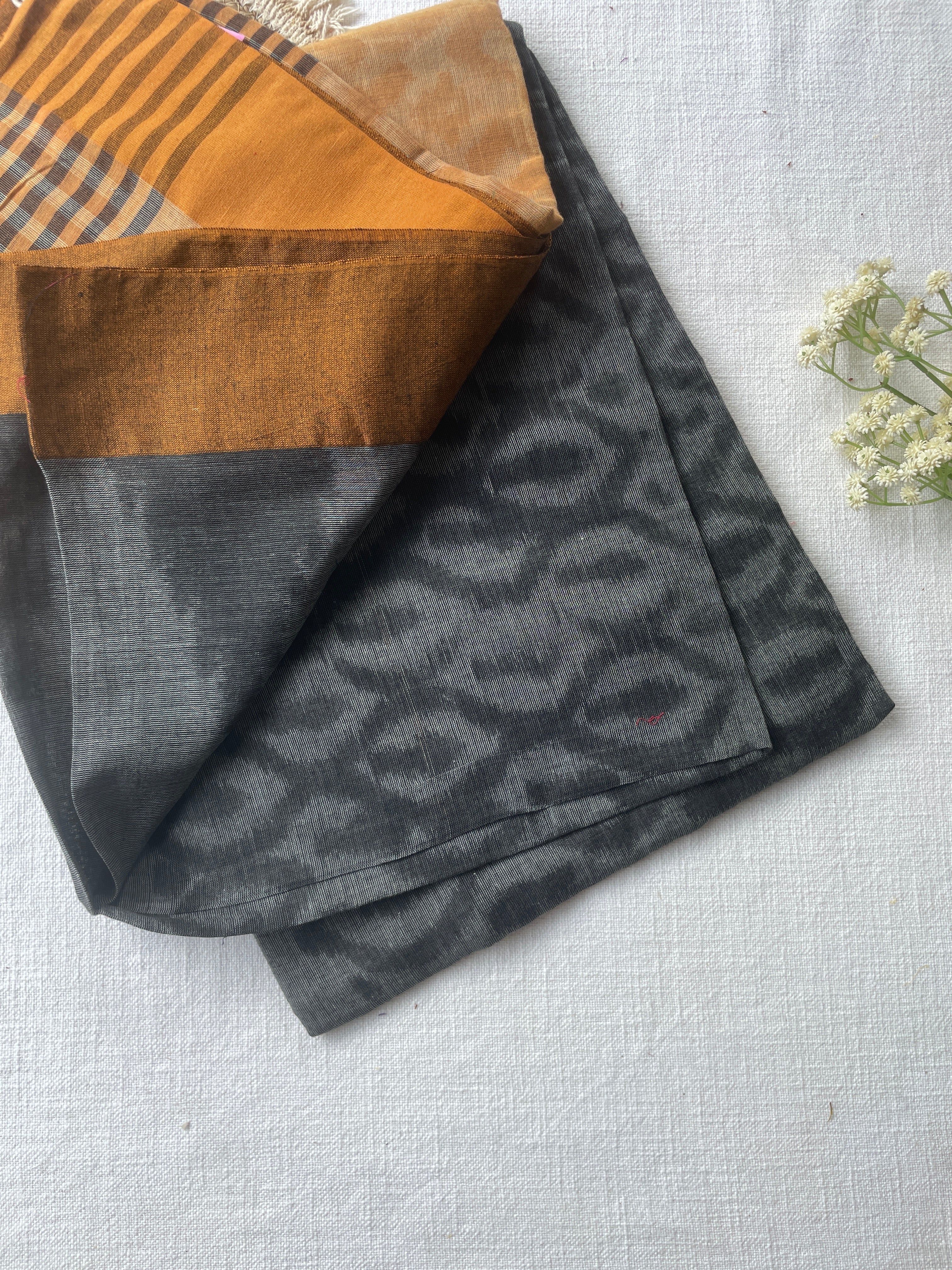 Mustard & Charcoal Mul Cotton Saree - Image 3