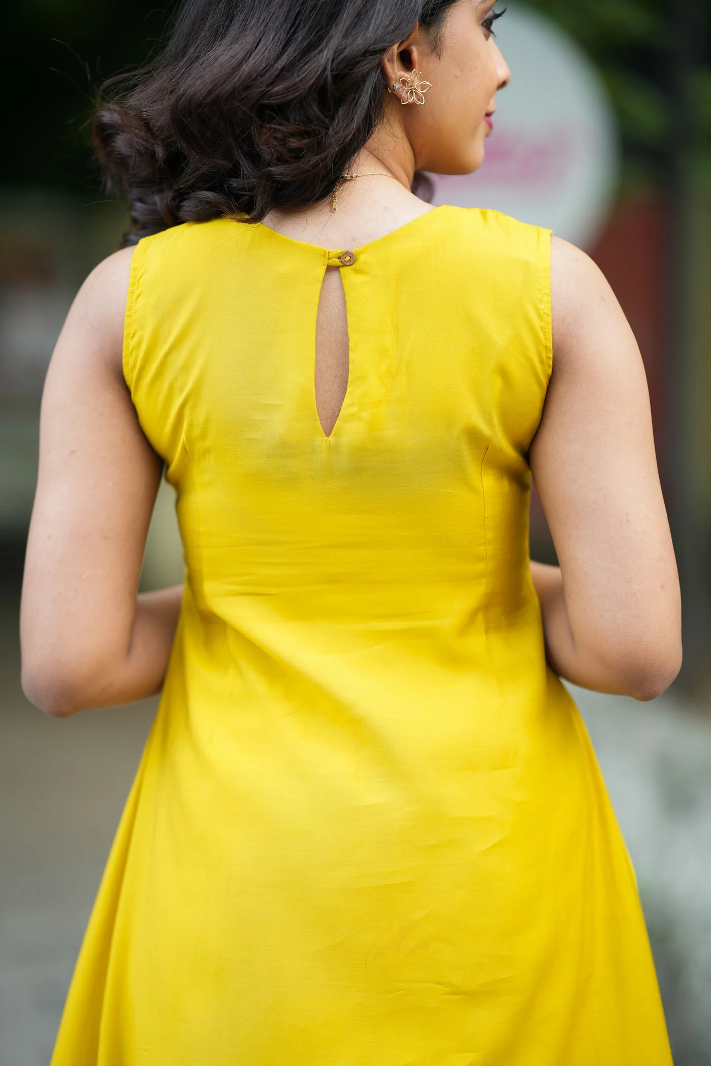 Nandhitha Yellow Kurta Set - Image 6
