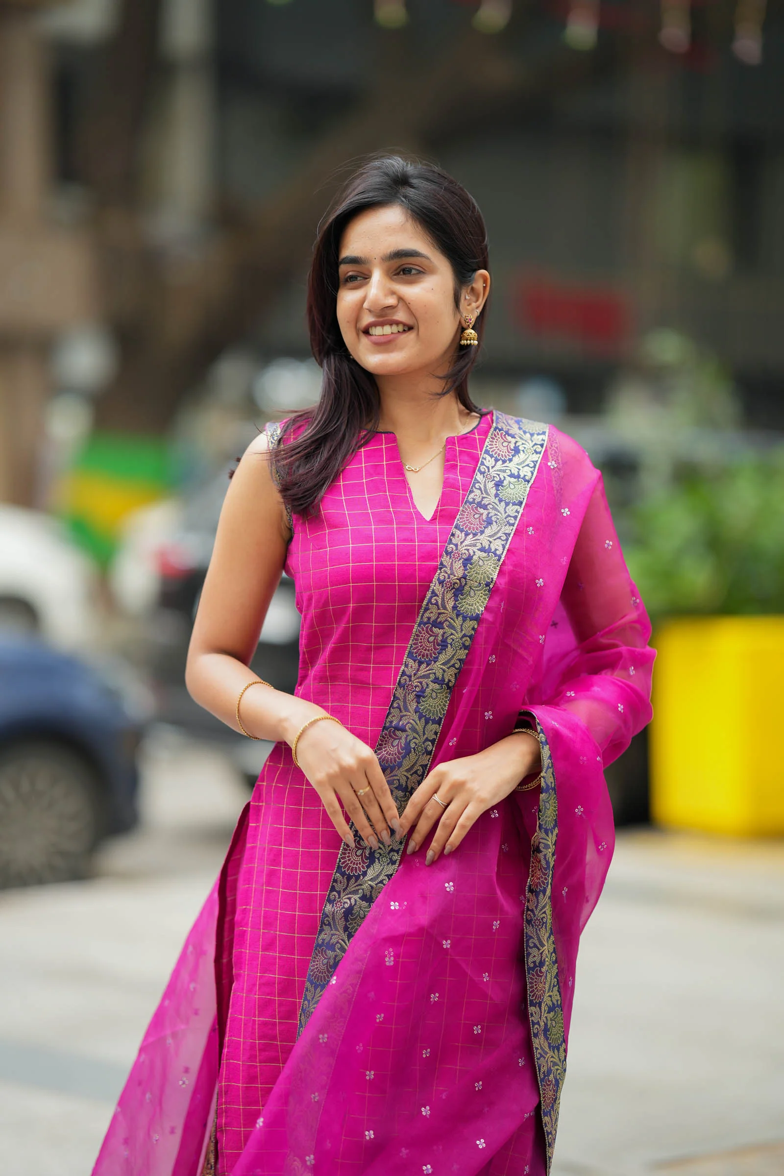 Navya Magenta Kurti with Dupatta Set (Set of 3) - Image 3