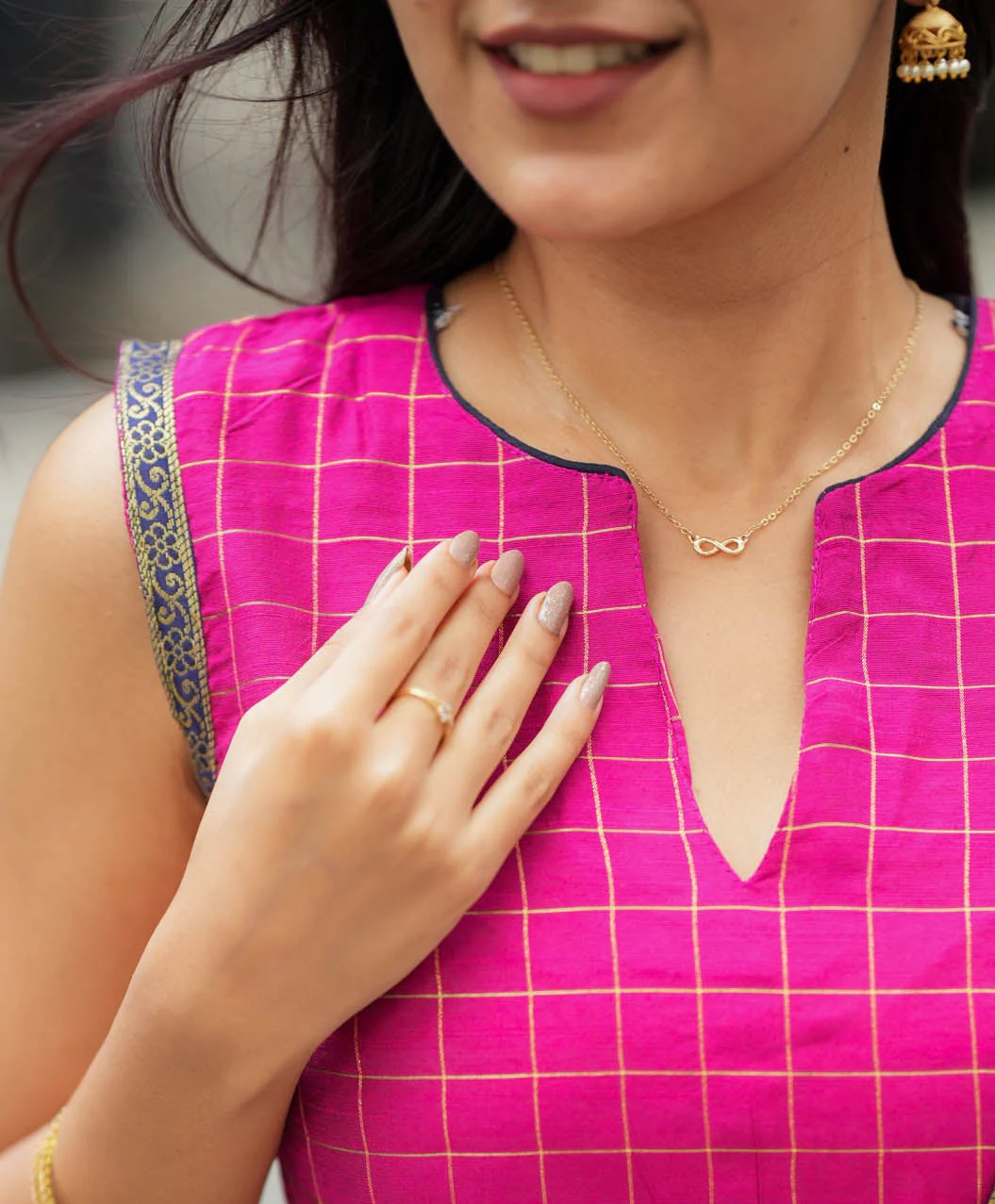 Navya Magenta Kurti Set (Set of 2) - Image 3